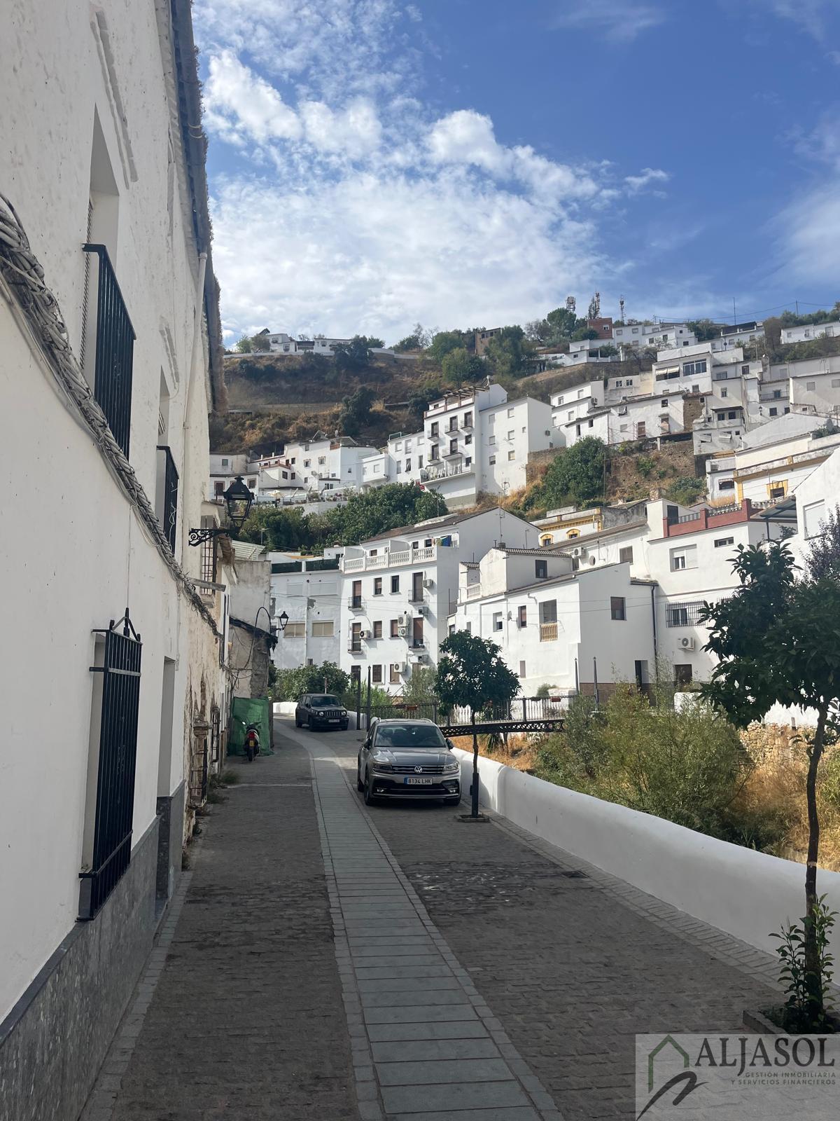 Venta de casa en Setenil de las Bodegas