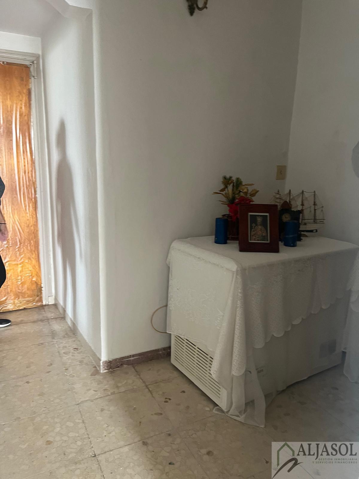 Venta de casa en Setenil de las Bodegas