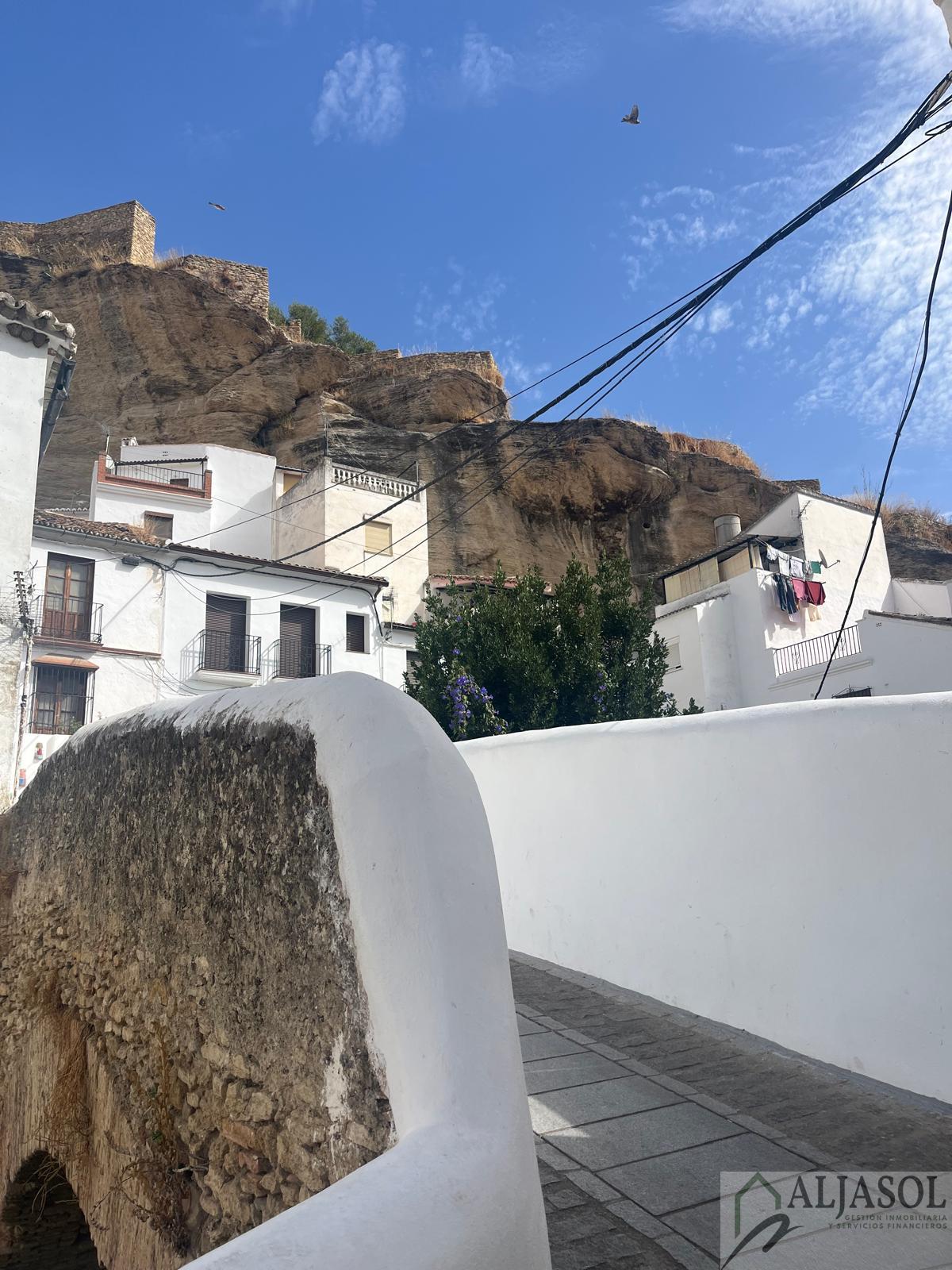 Venta de casa en Setenil de las Bodegas