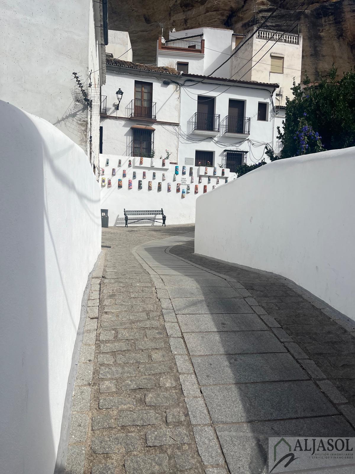 Venta de casa en Setenil de las Bodegas