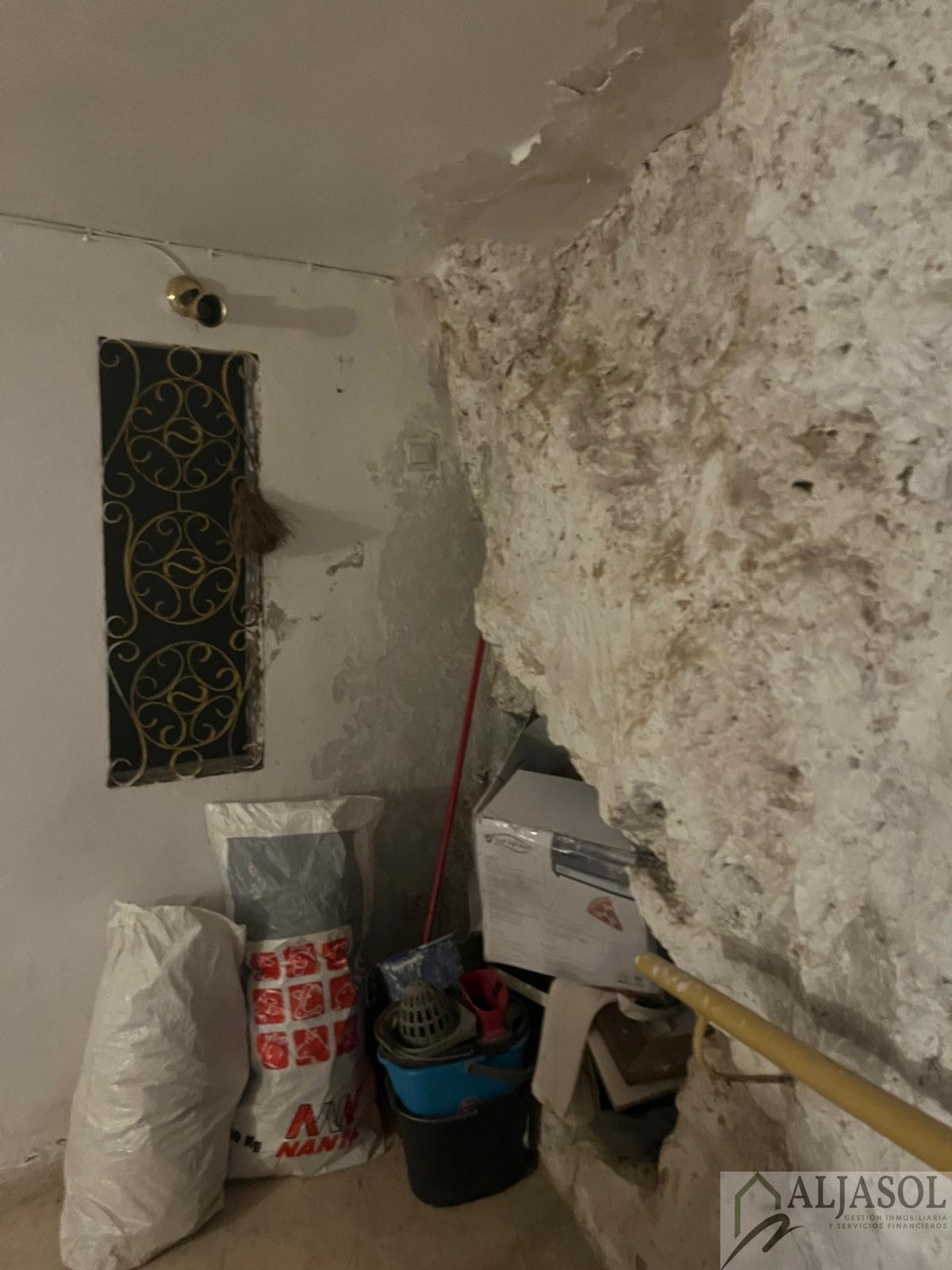 Venta de casa en Setenil de las Bodegas
