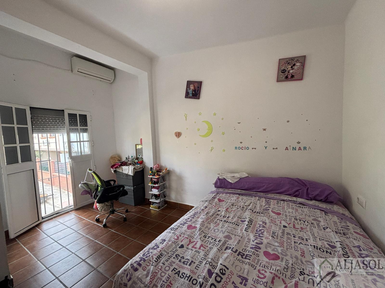 Venta de casa en Gines