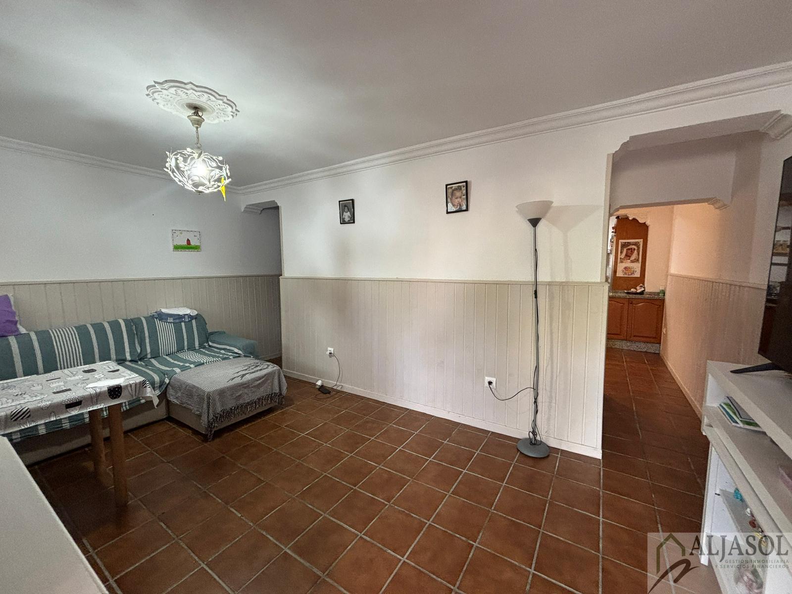 Venta de casa en Gines