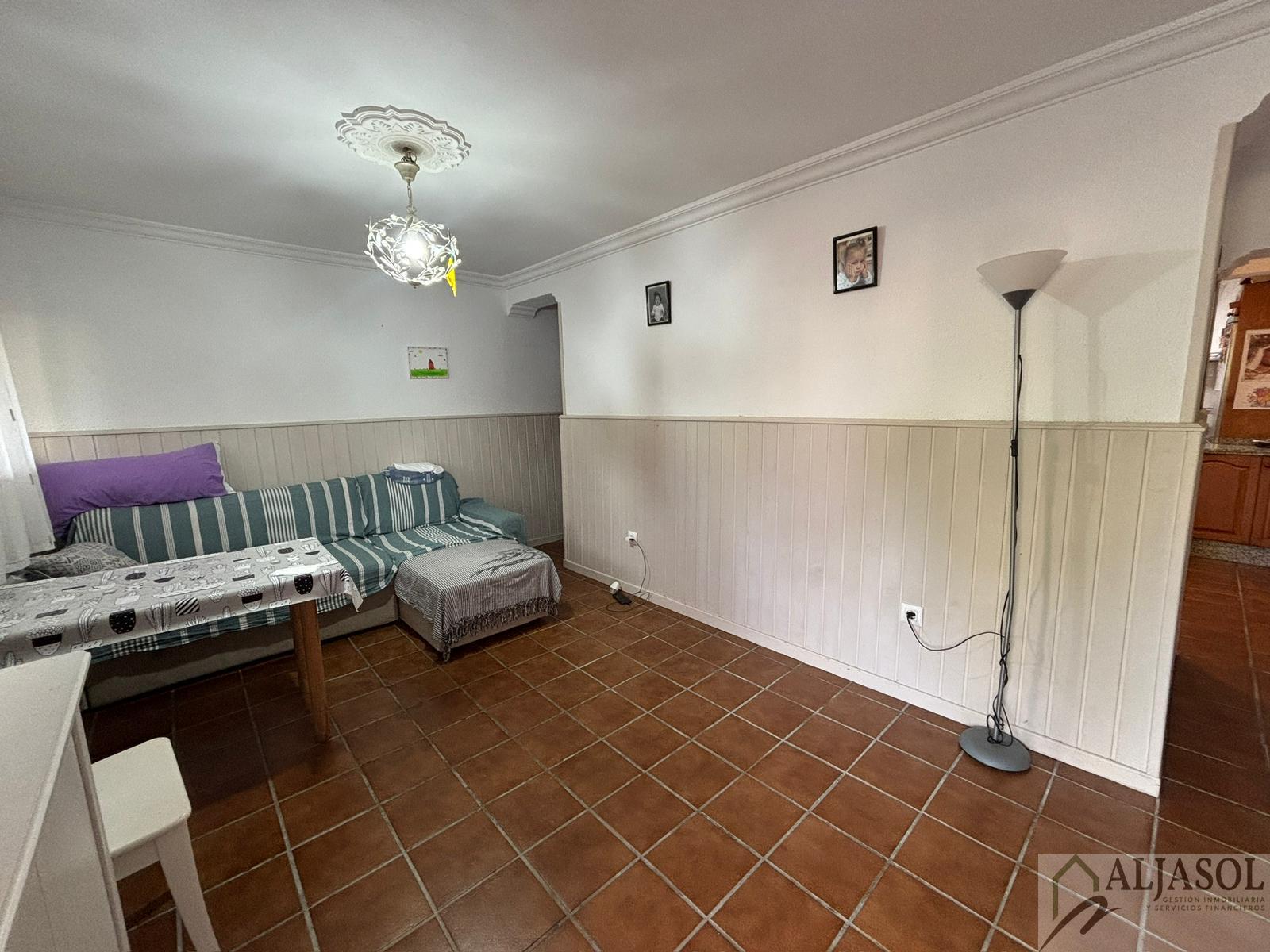 Venta de casa en Gines