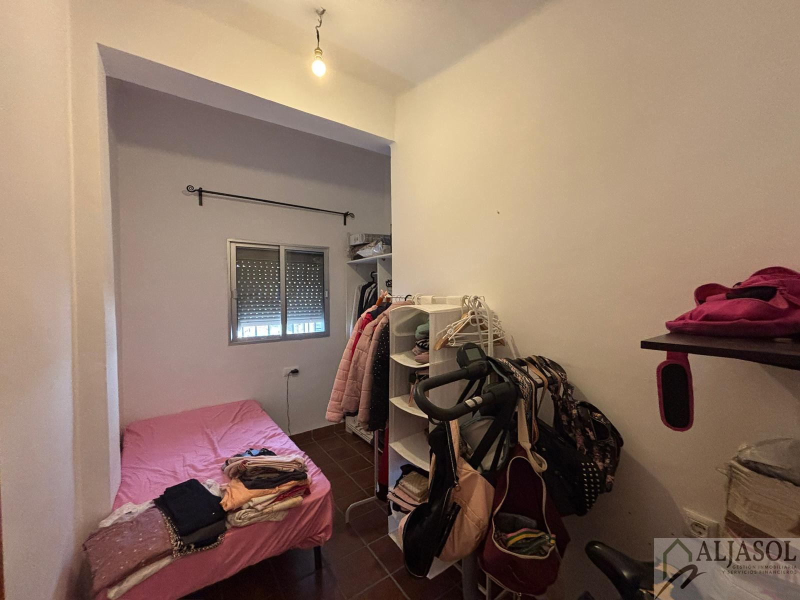 Venta de casa en Gines