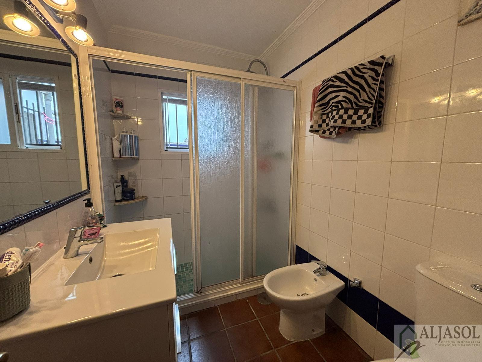 Venta de casa en Gines