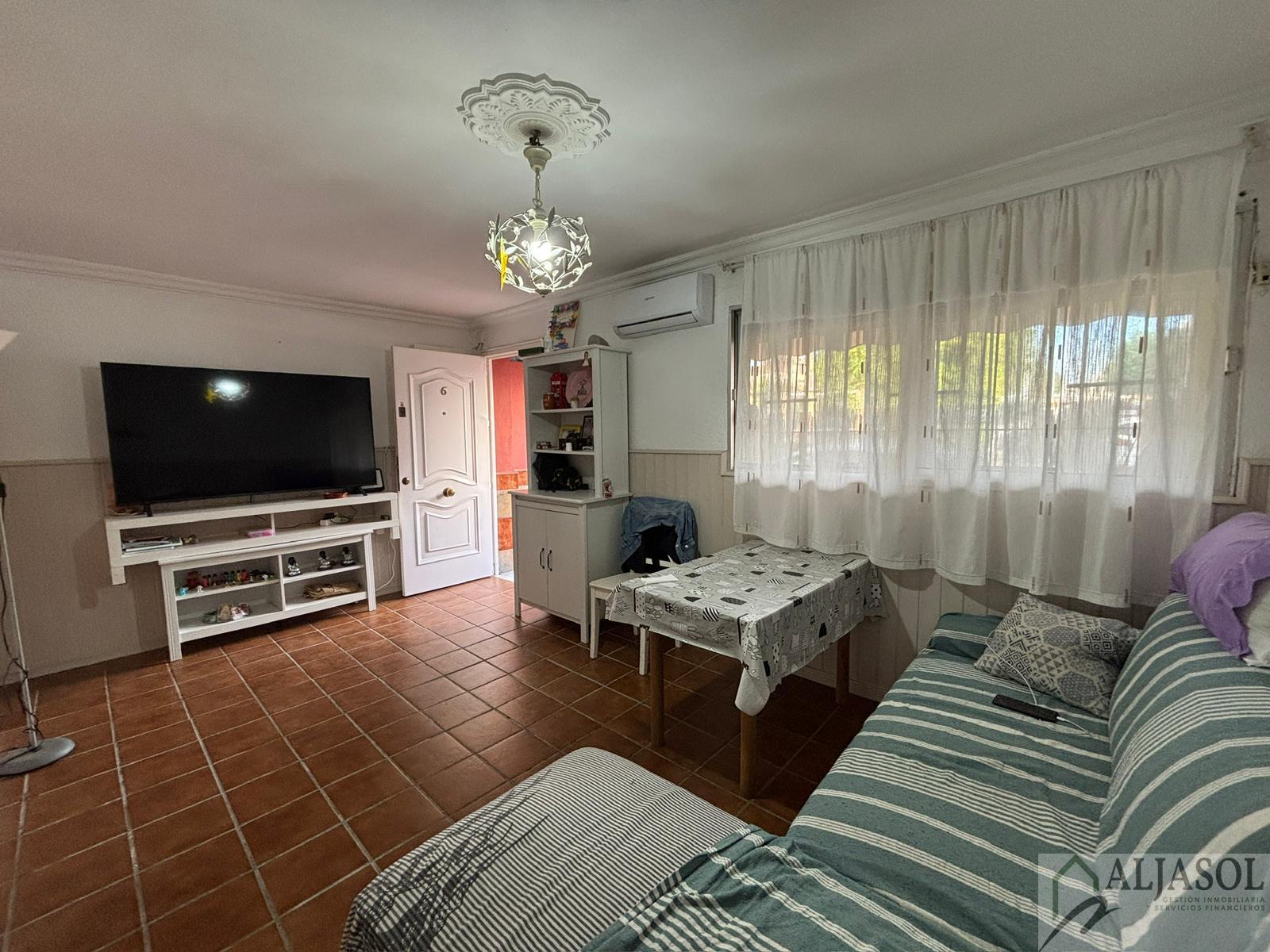 Venta de casa en Gines