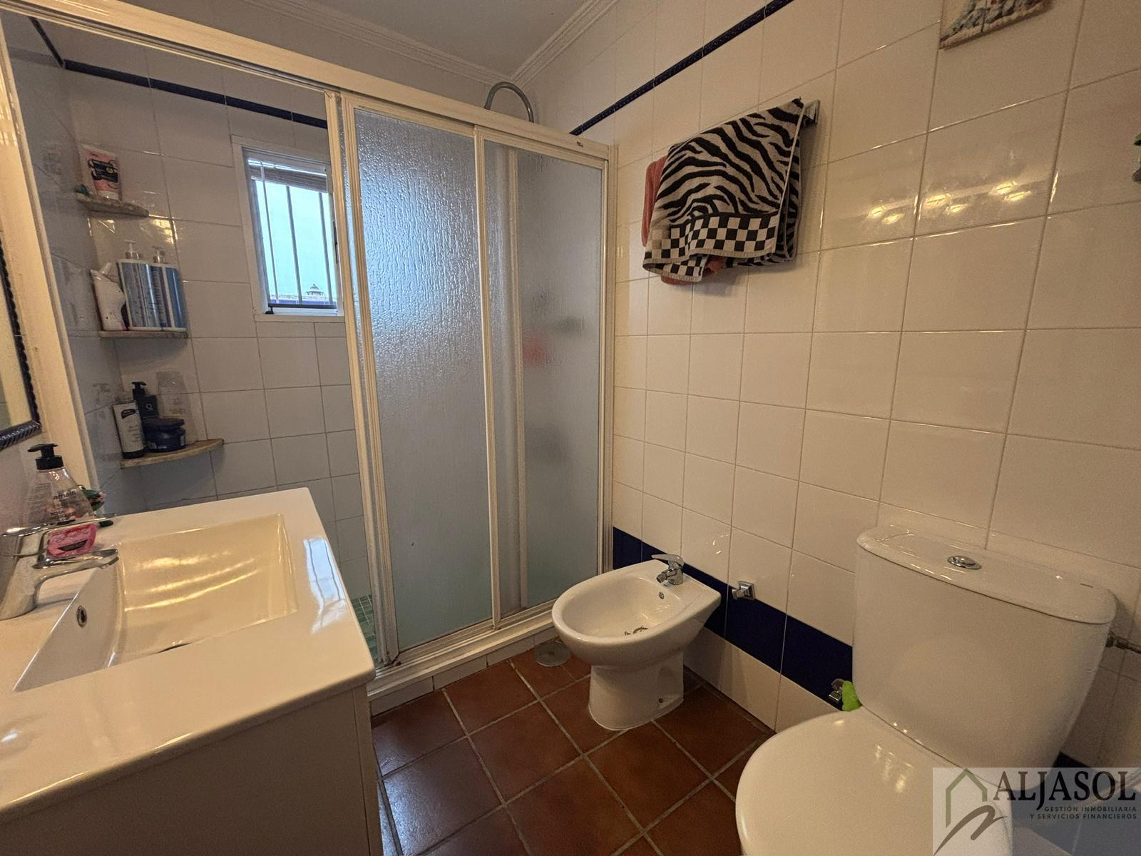 Venta de casa en Gines