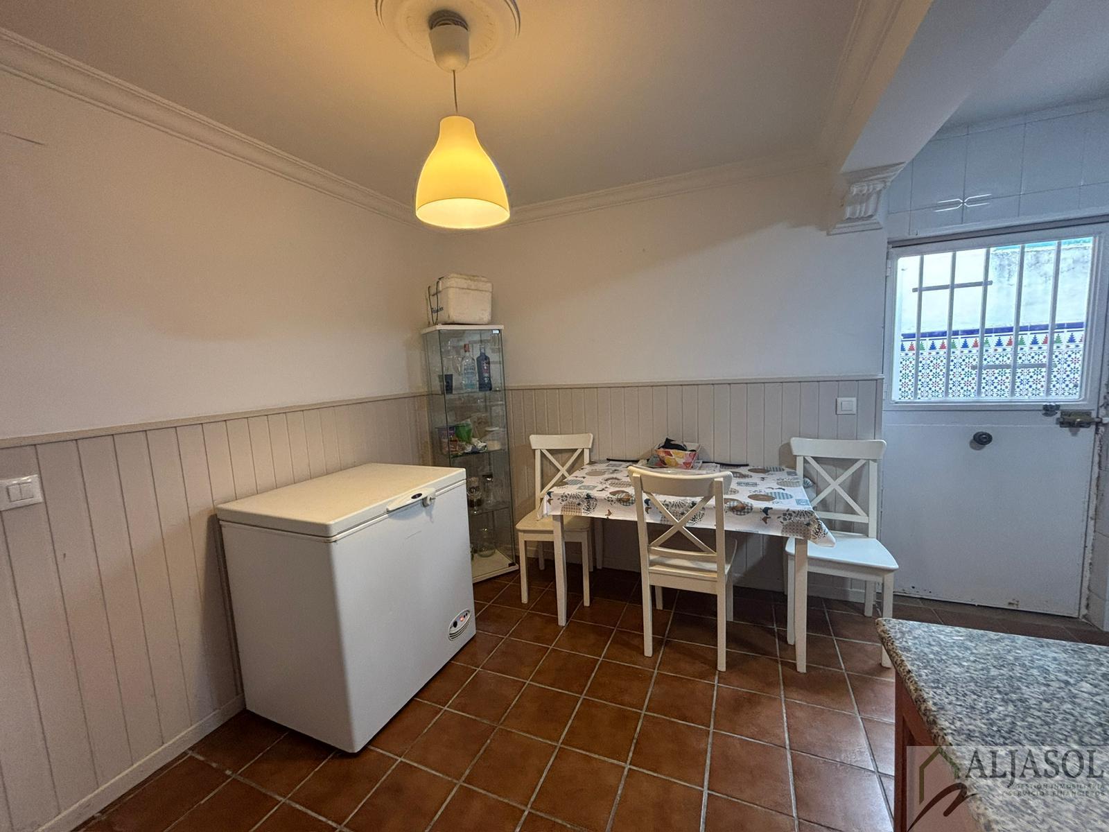 Venta de casa en Gines