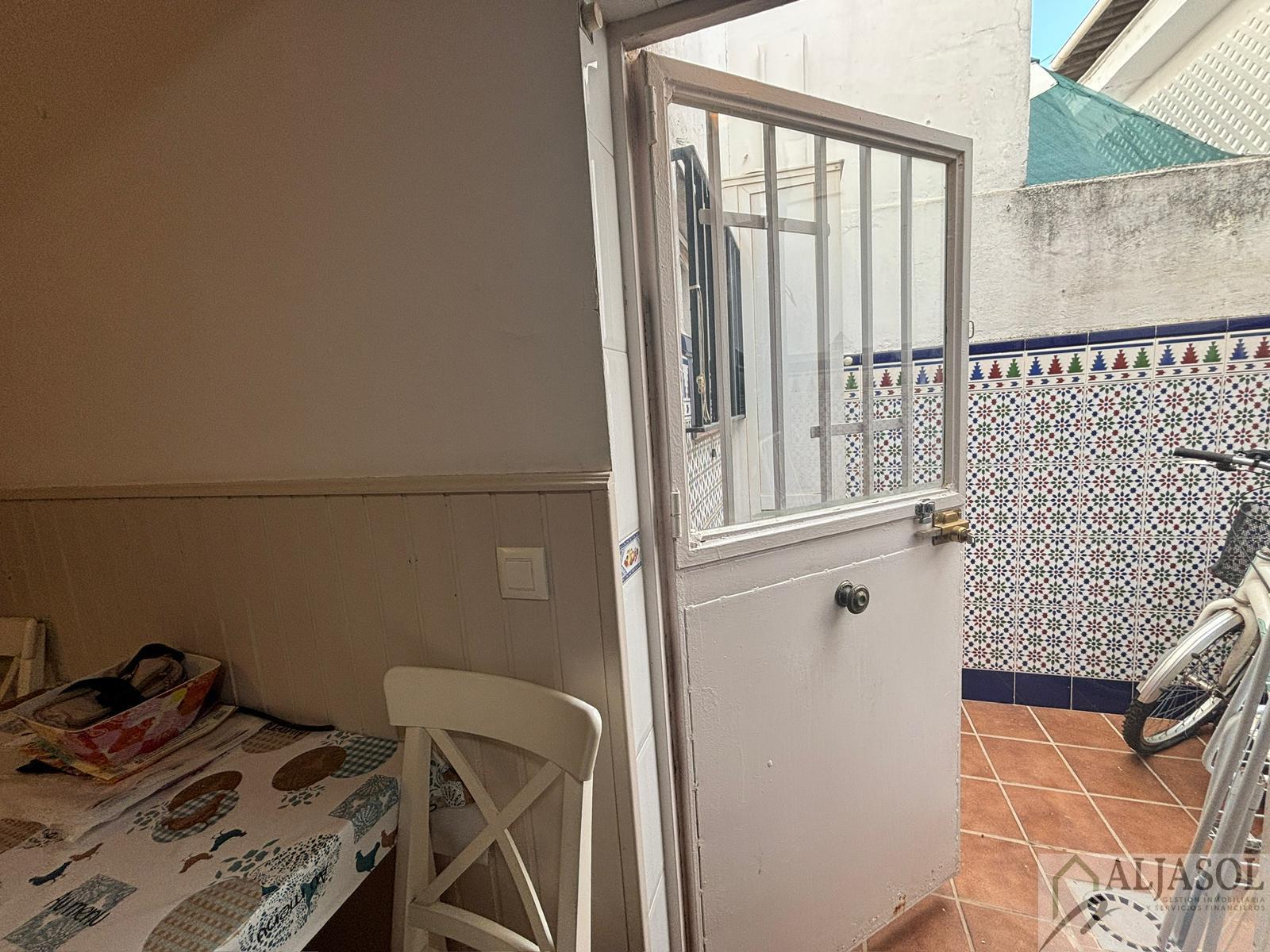Venta de casa en Gines