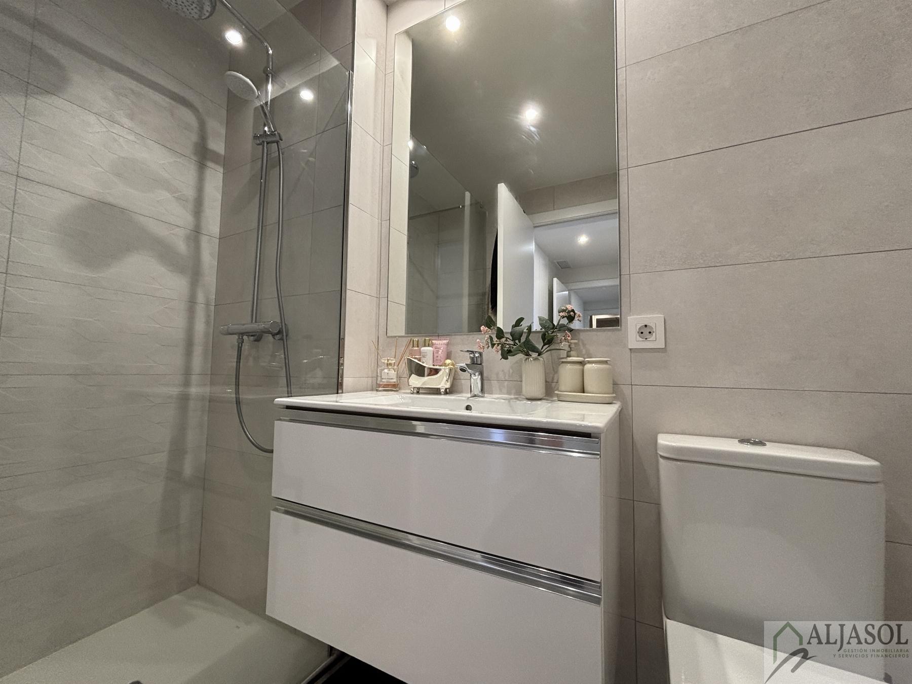 Venta de piso en Mairena del Aljarafe Venta de piso en Mairena del Aljarafe