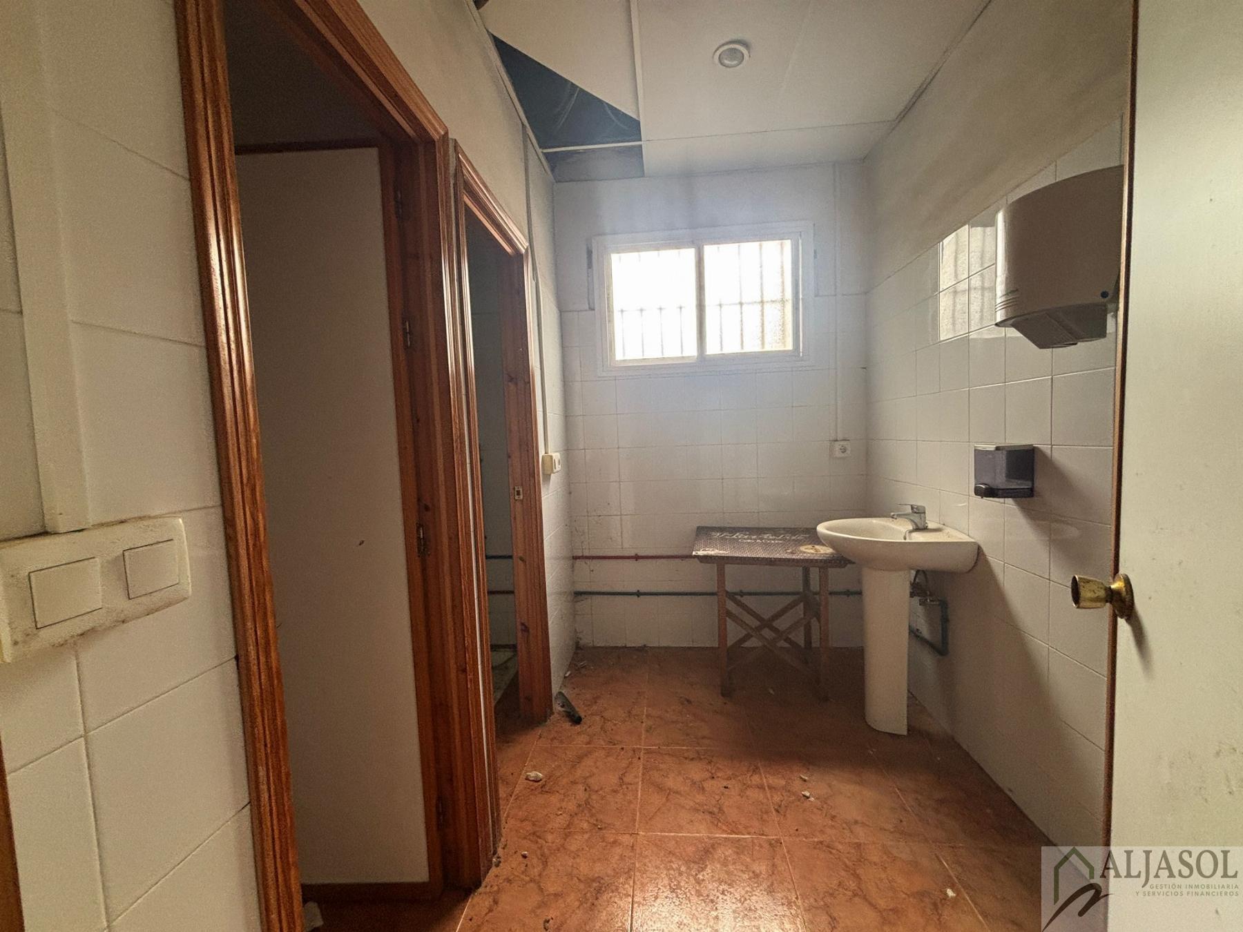 Venta de nave en Bollullos de la Mitación Venta de nave en Bollullos de la Mitación