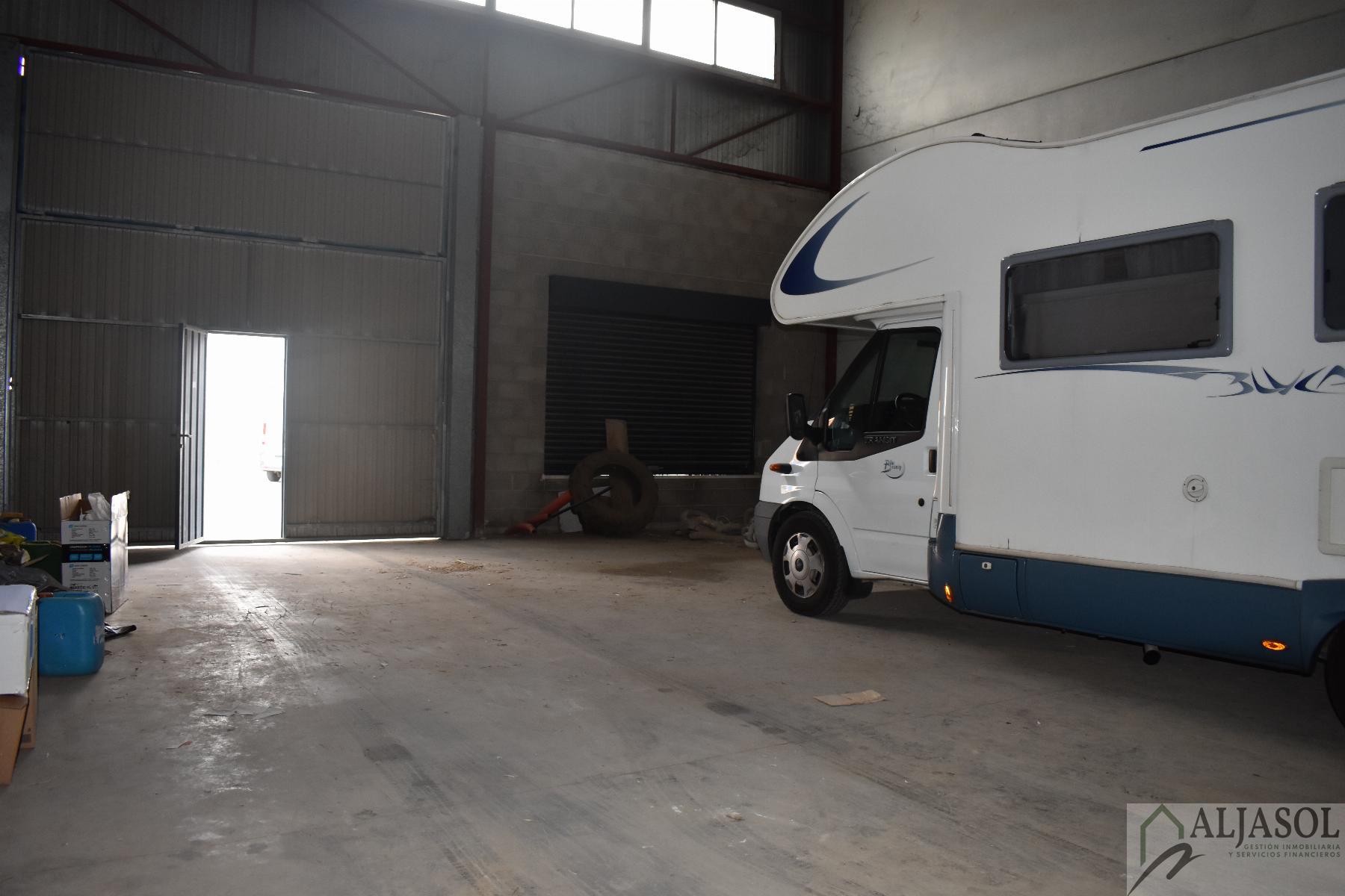 For sale of warehouse in Bollullos de la Mitación
