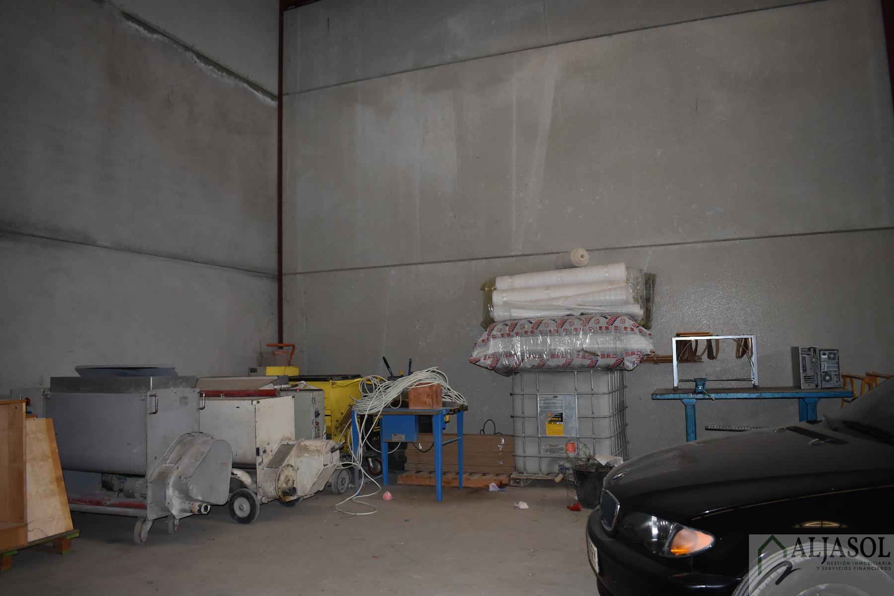 For sale of warehouse in Bollullos de la Mitación