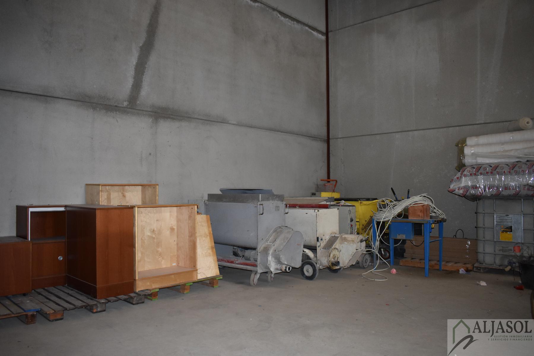 For sale of warehouse in Bollullos de la Mitación
