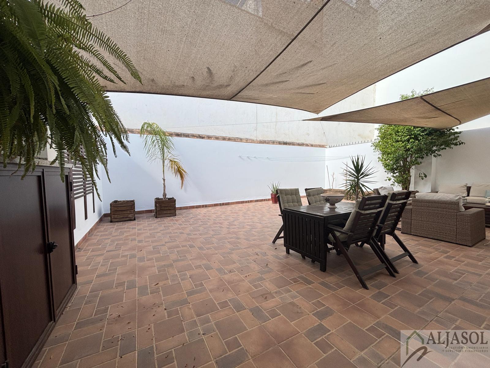 For sale of flat in Sevilla