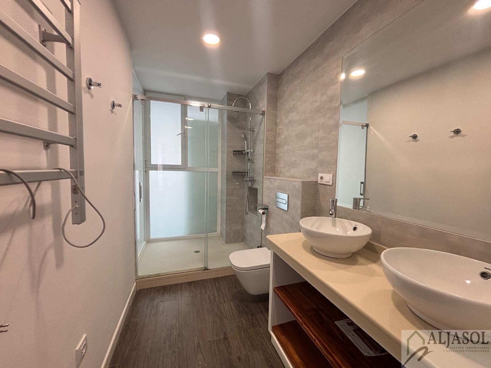 For sale of flat in Sevilla