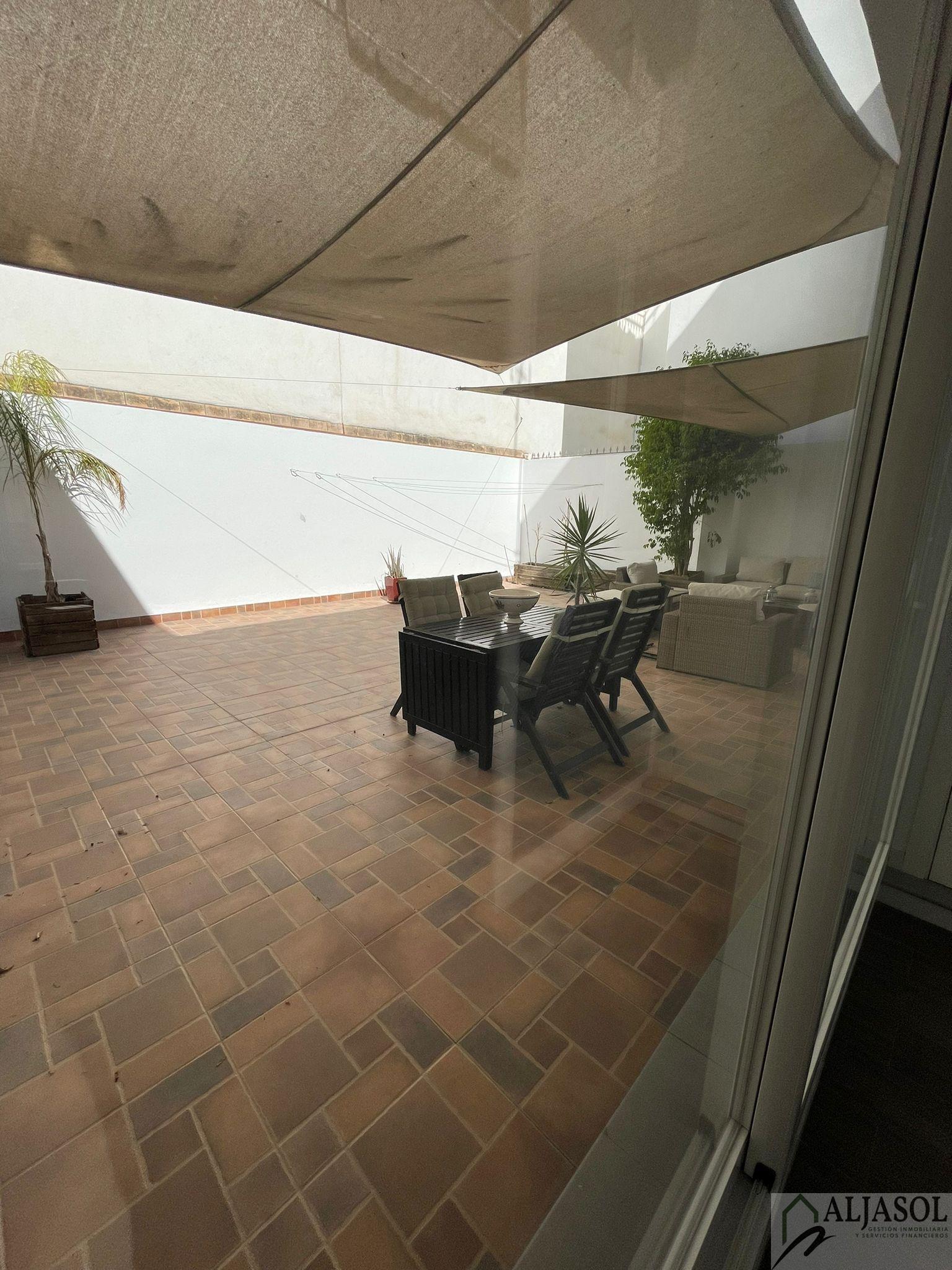 For sale of flat in Sevilla