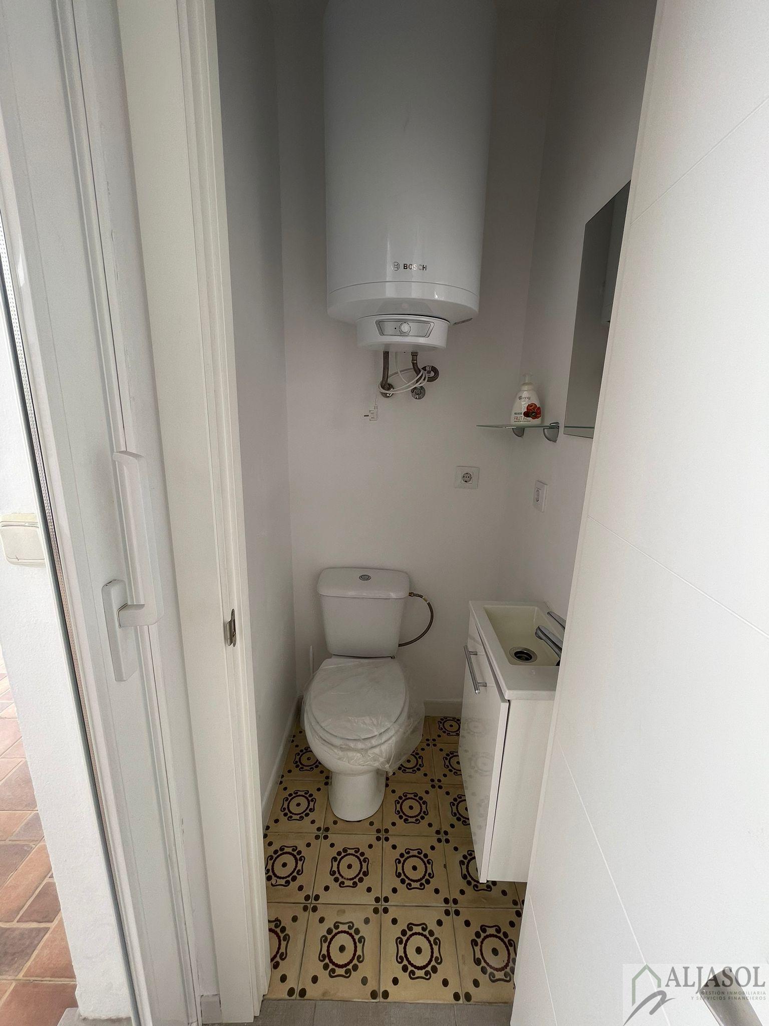 For sale of flat in Sevilla