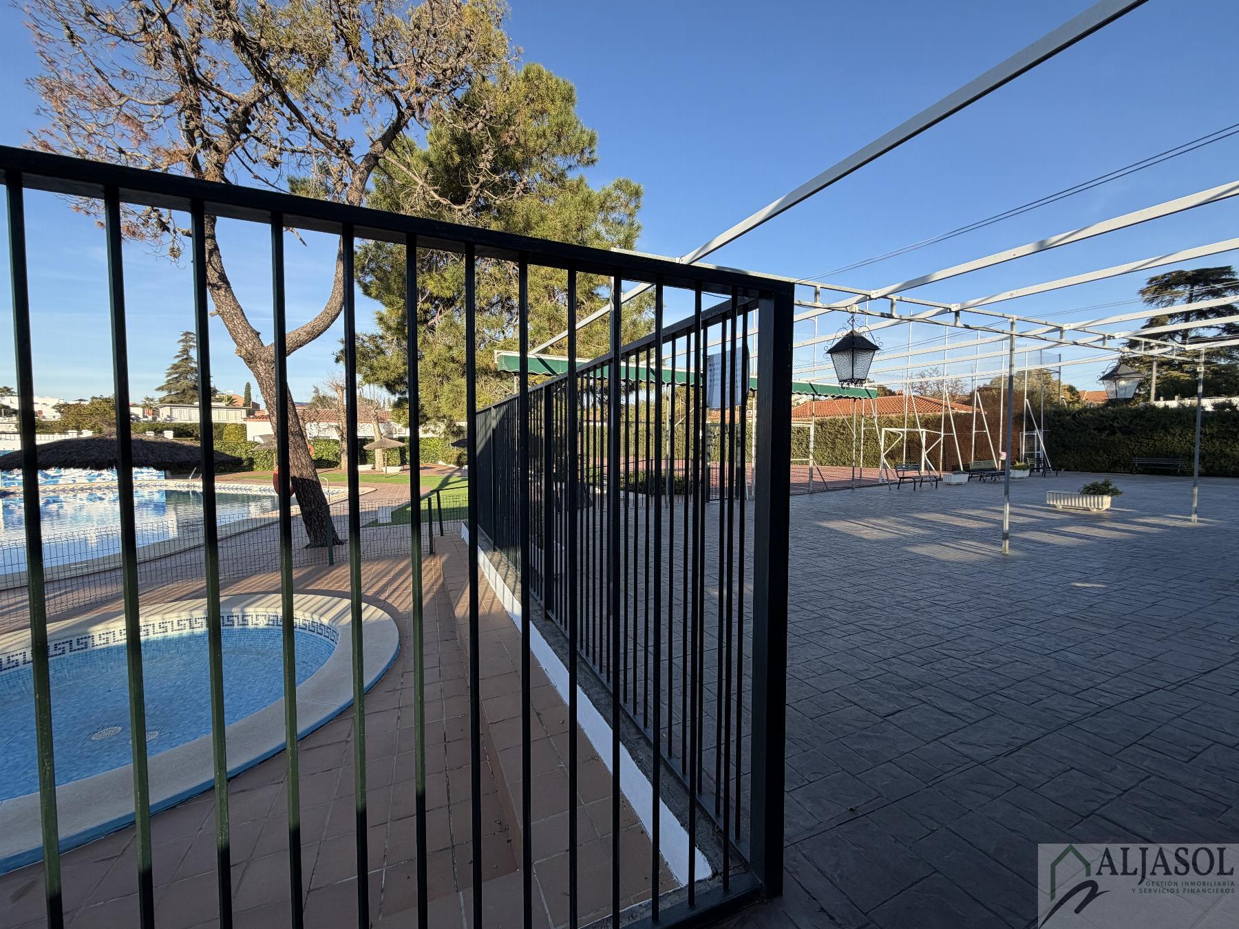 For rent of chalet in Valencina de la Concepción