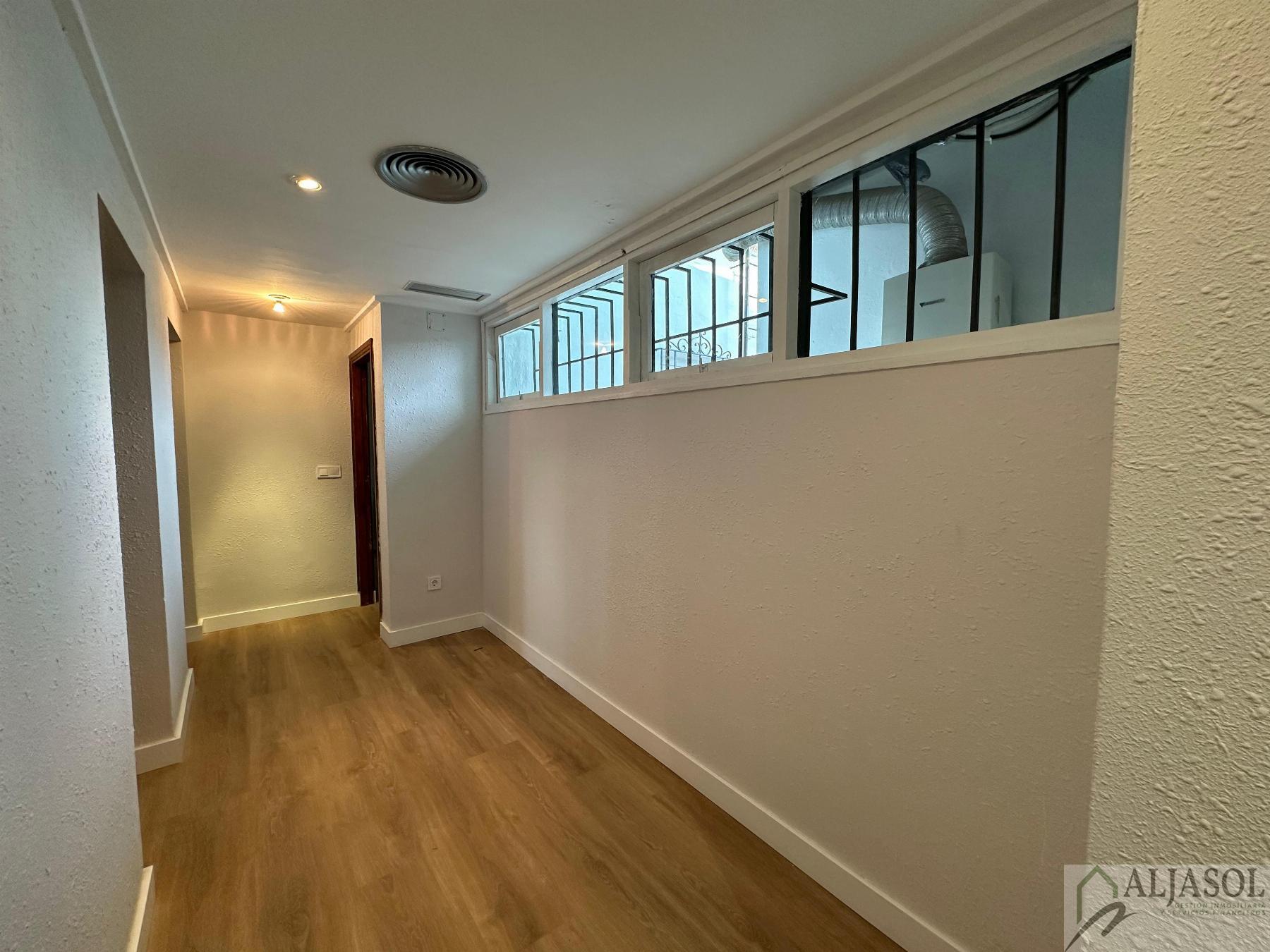 For rent of chalet in Valencina de la Concepción