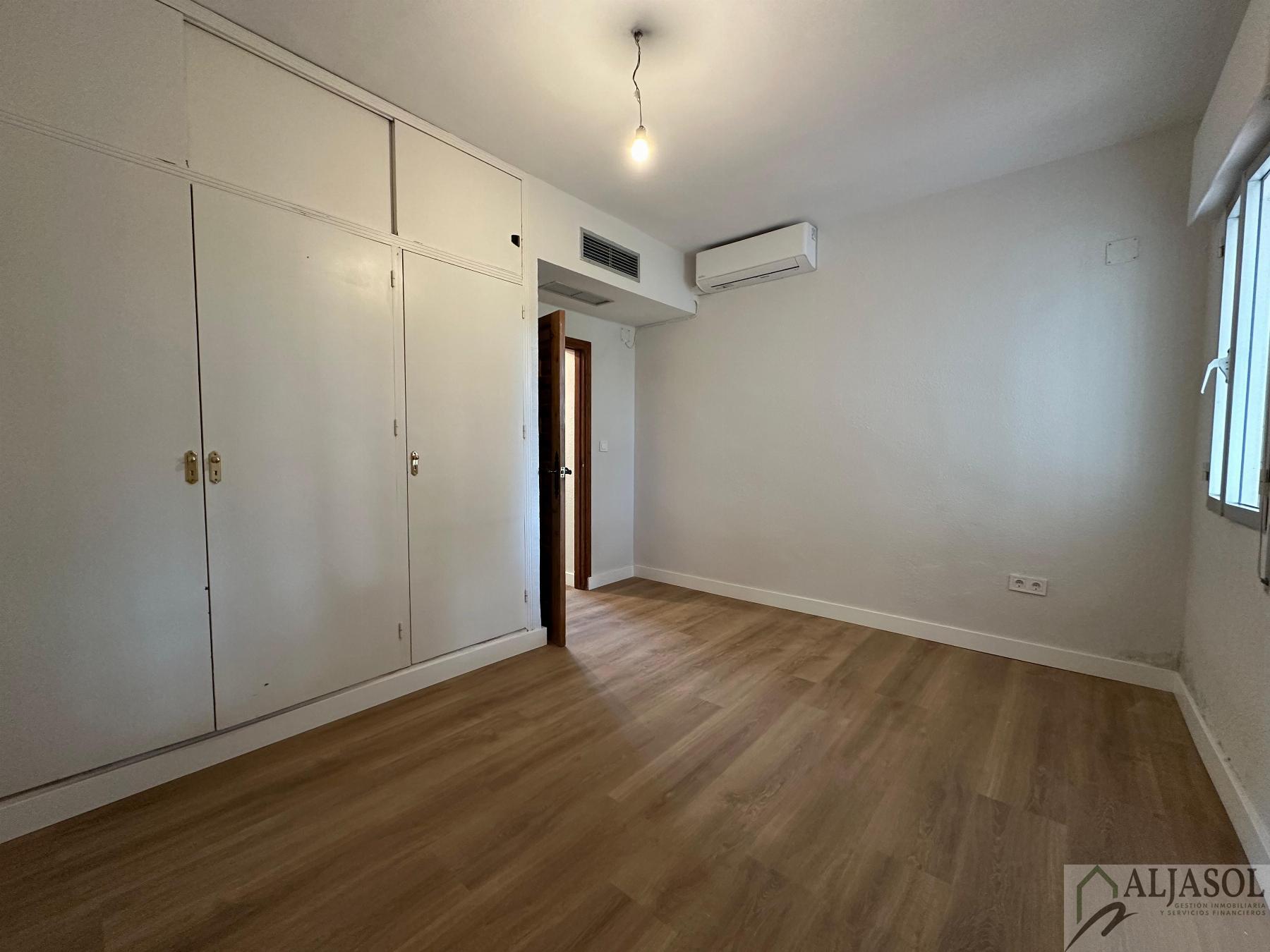 For rent of chalet in Valencina de la Concepción