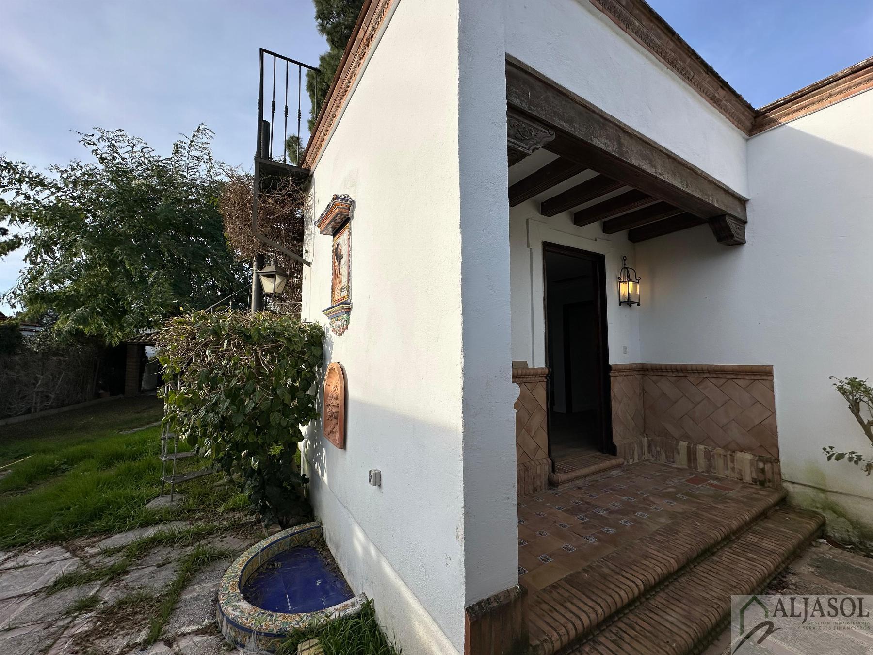 For rent of chalet in Valencina de la Concepción