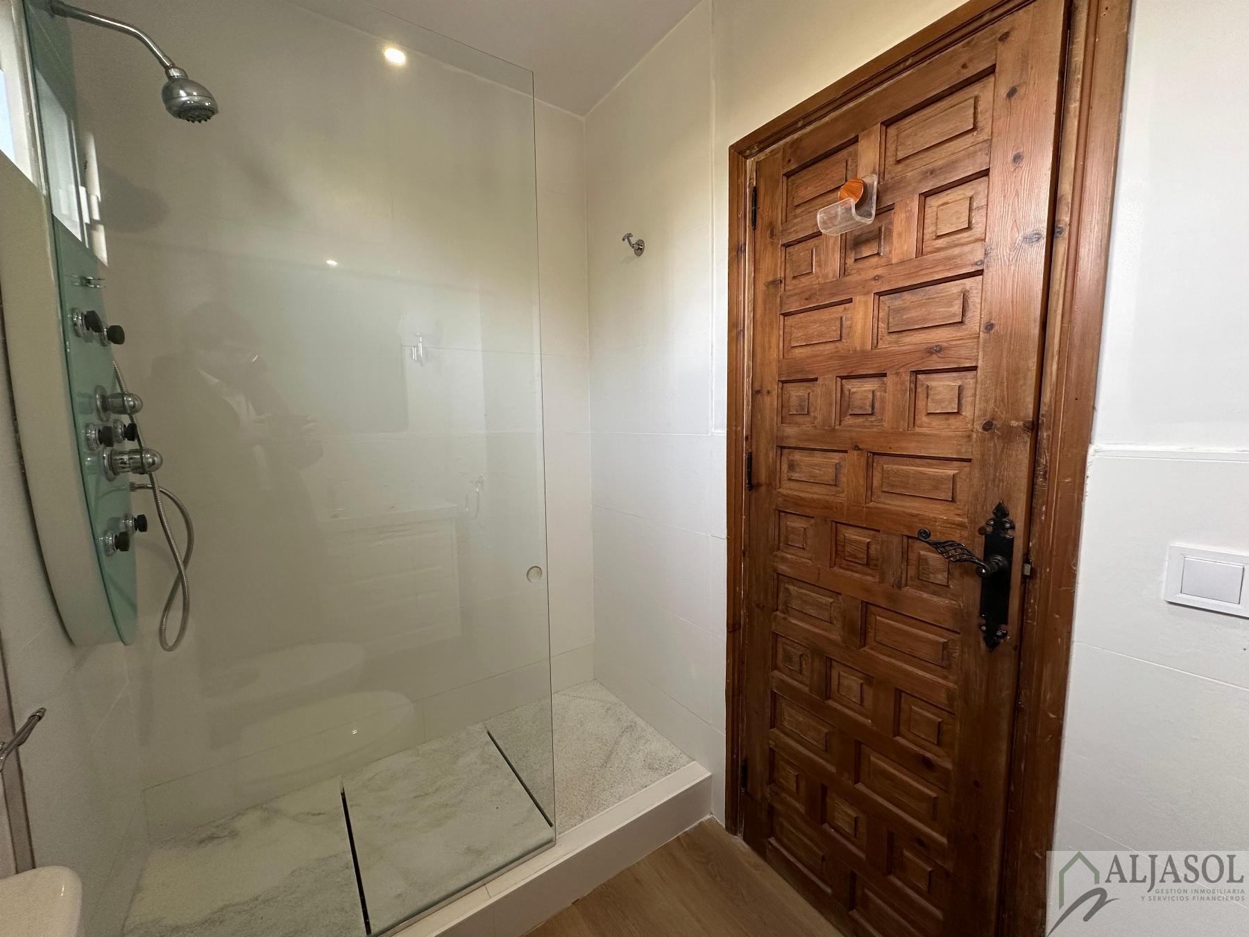 For rent of chalet in Valencina de la Concepción