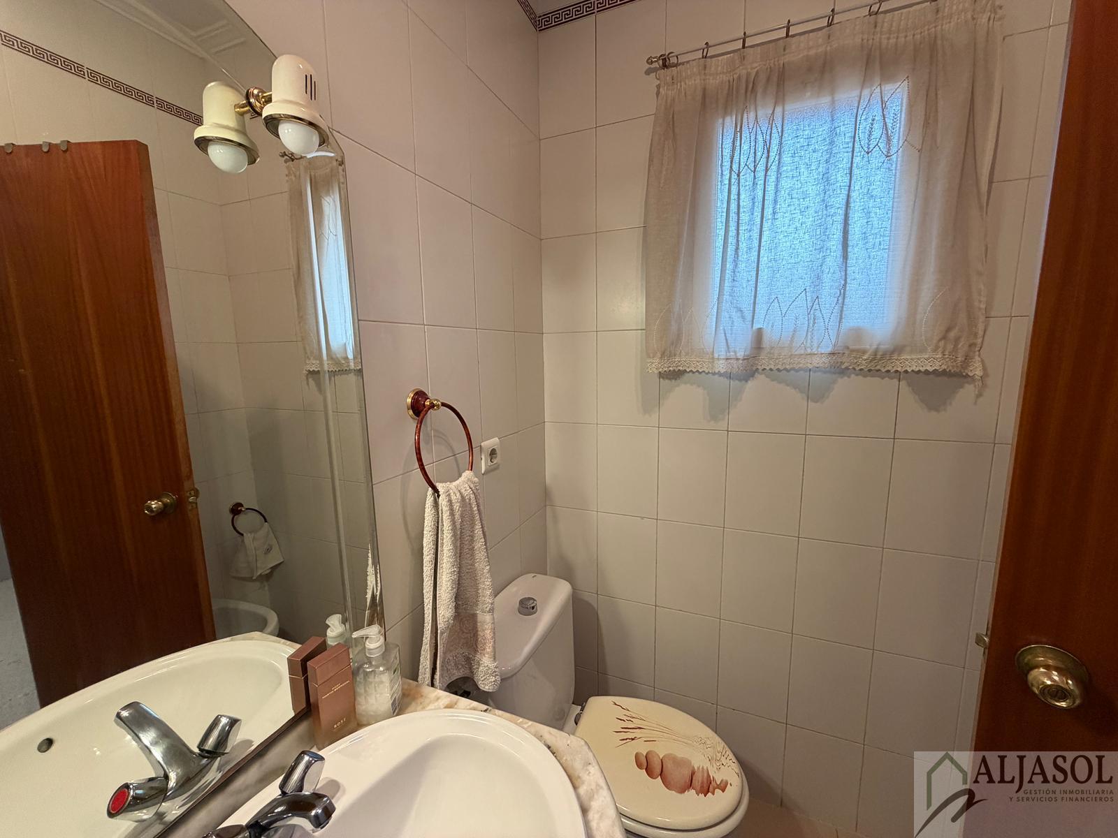 Venta de casa en Bormujos