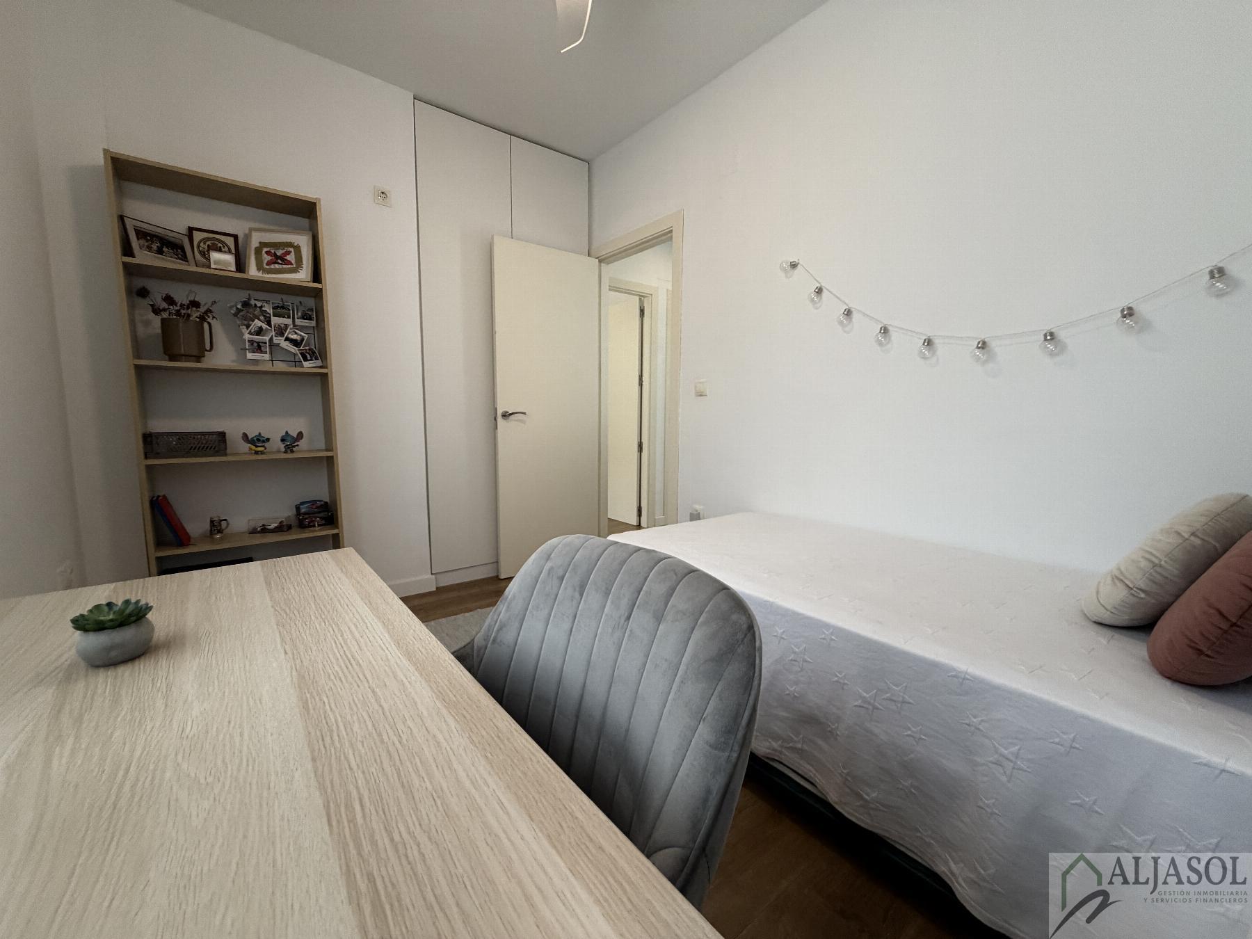 Venta de casa en Benacazón