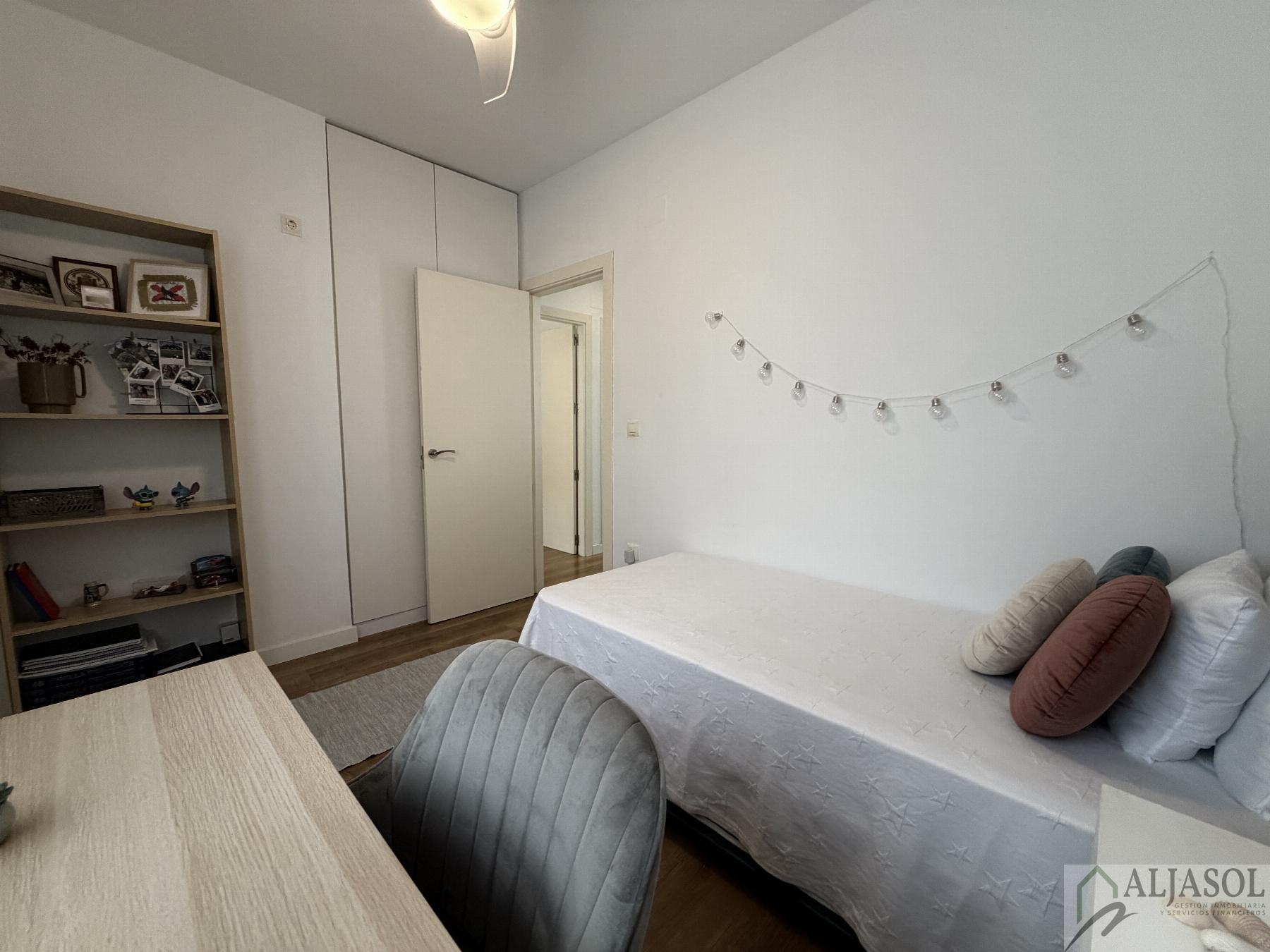 Venta de casa en Benacazón