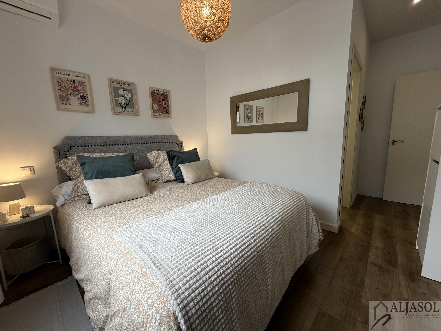 Venta de casa en Benacazón