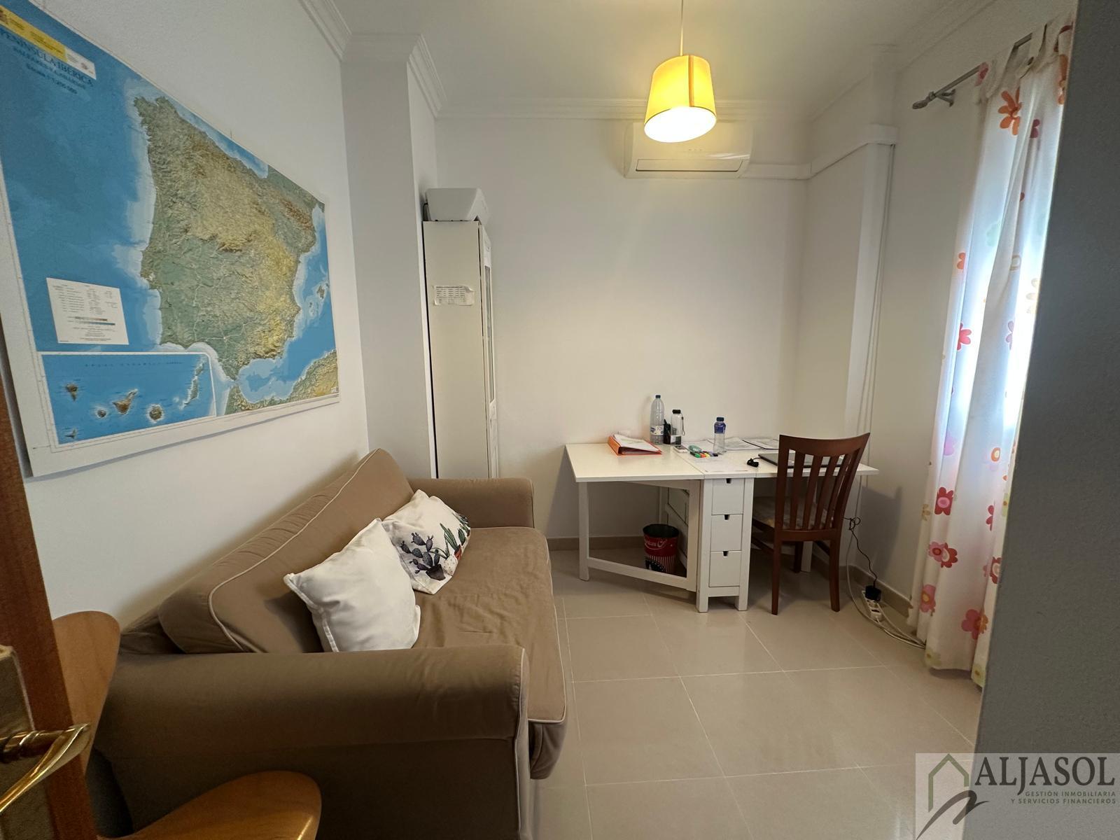 For sale of house in Camas