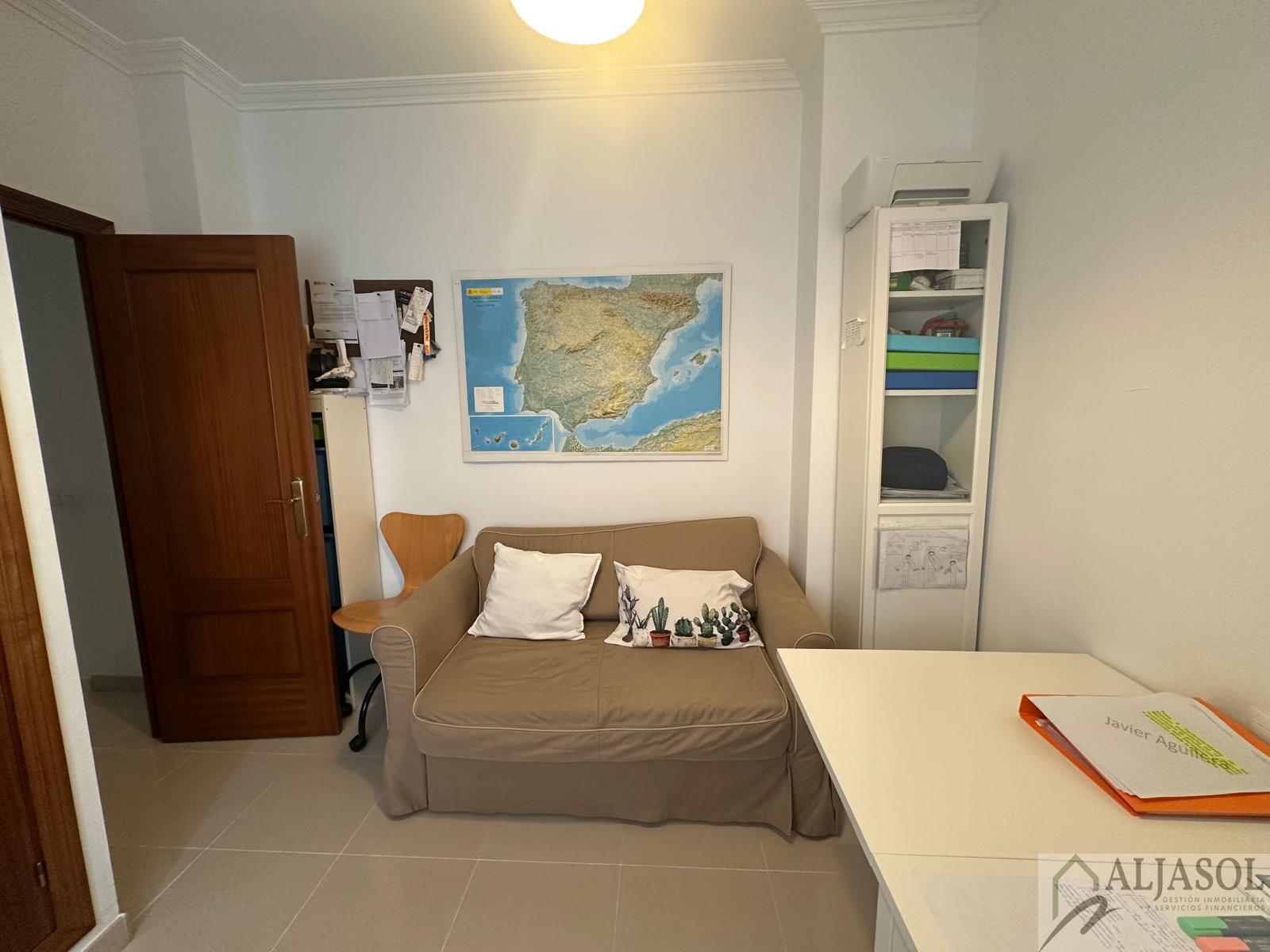 For sale of house in Camas