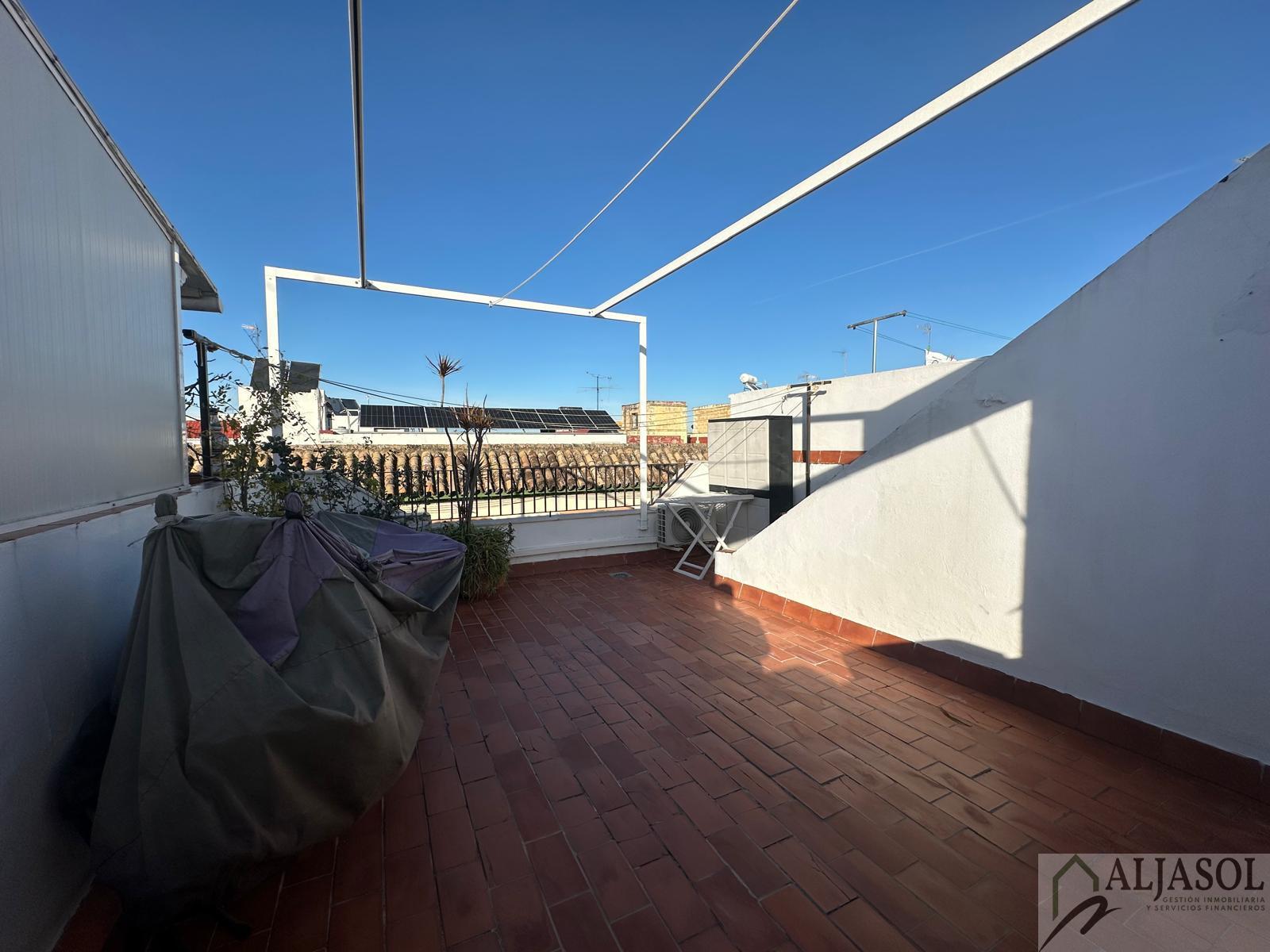 For sale of house in Camas