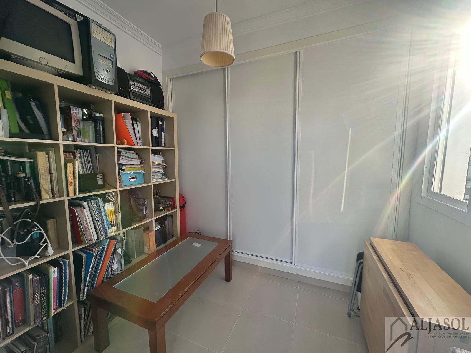 For sale of house in Camas