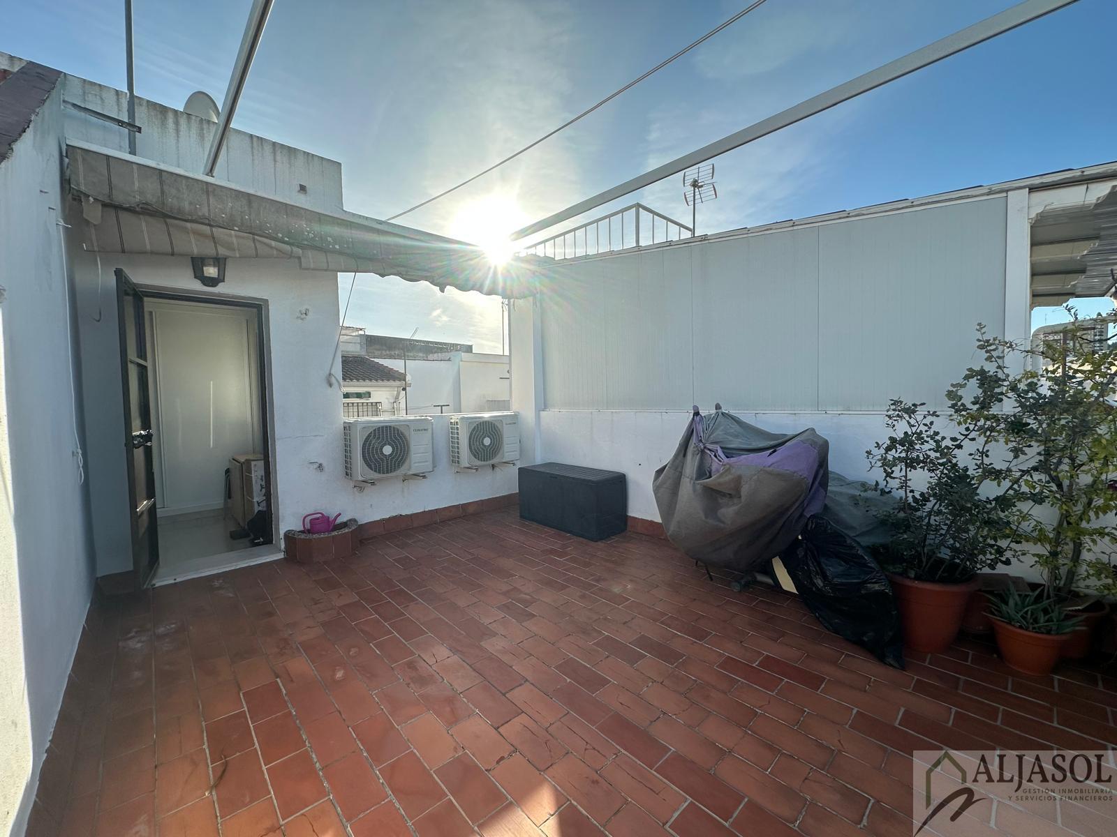 For sale of house in Camas