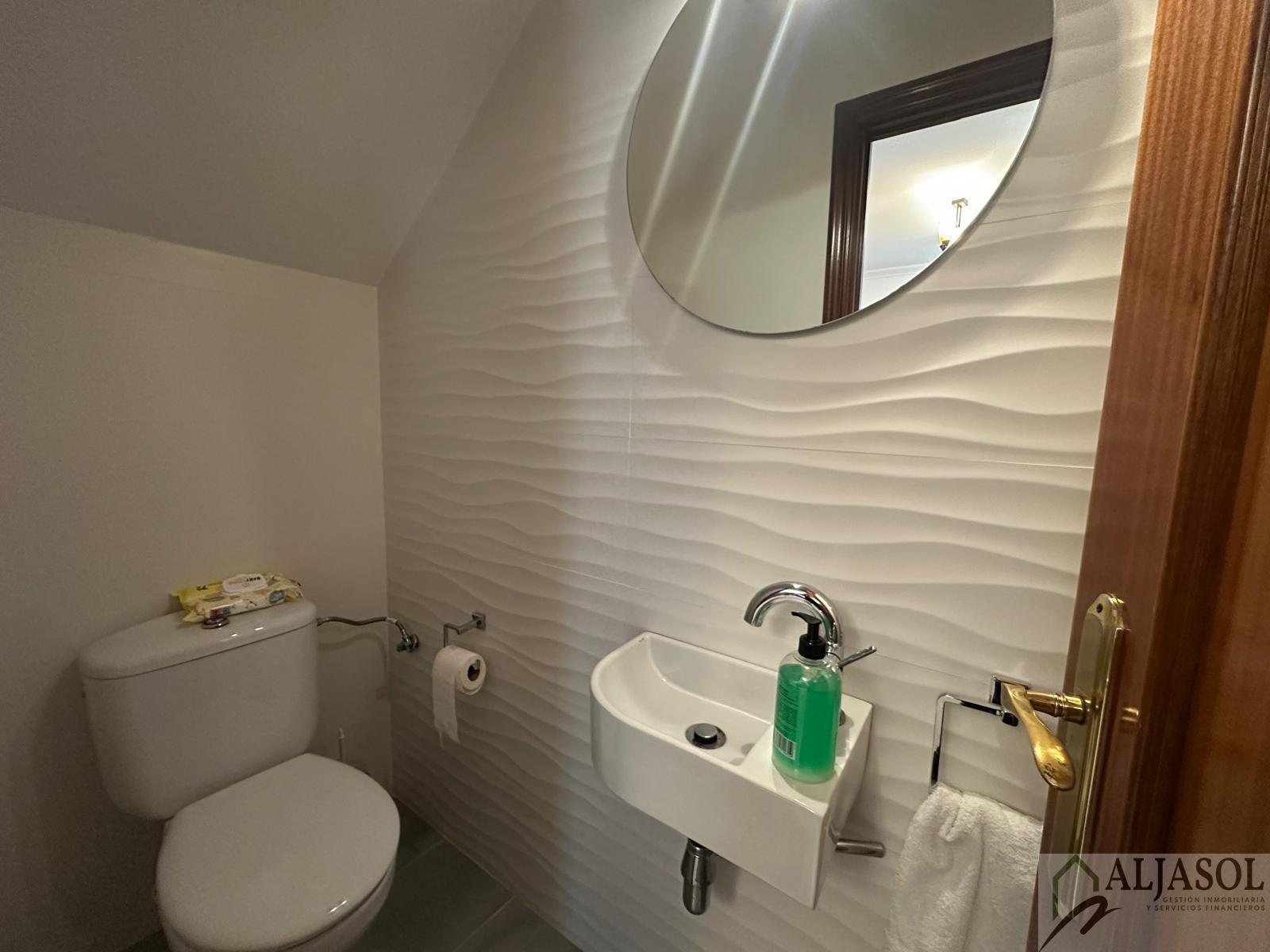 For sale of house in Camas