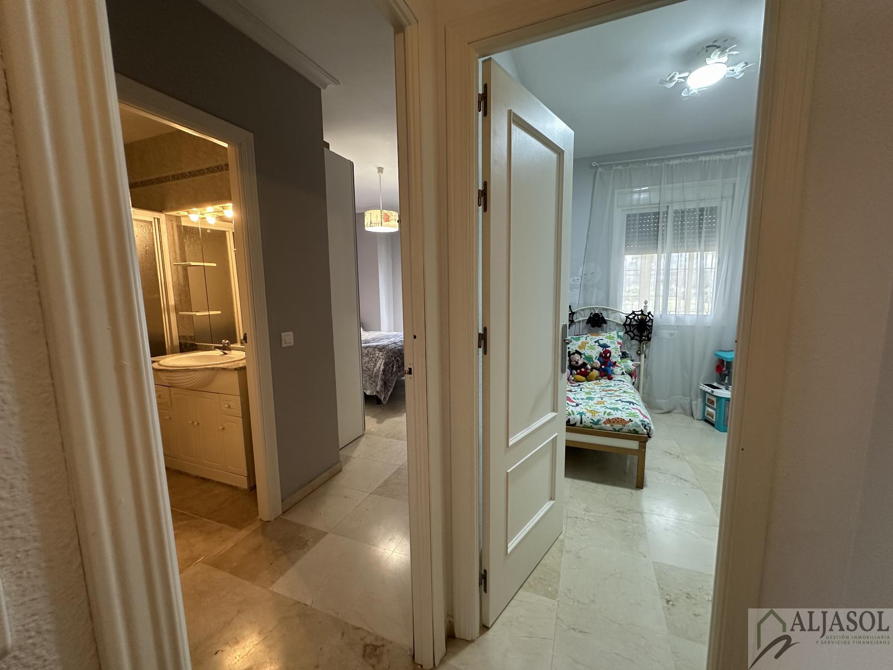 Venta de casa en Villanueva del Ariscal