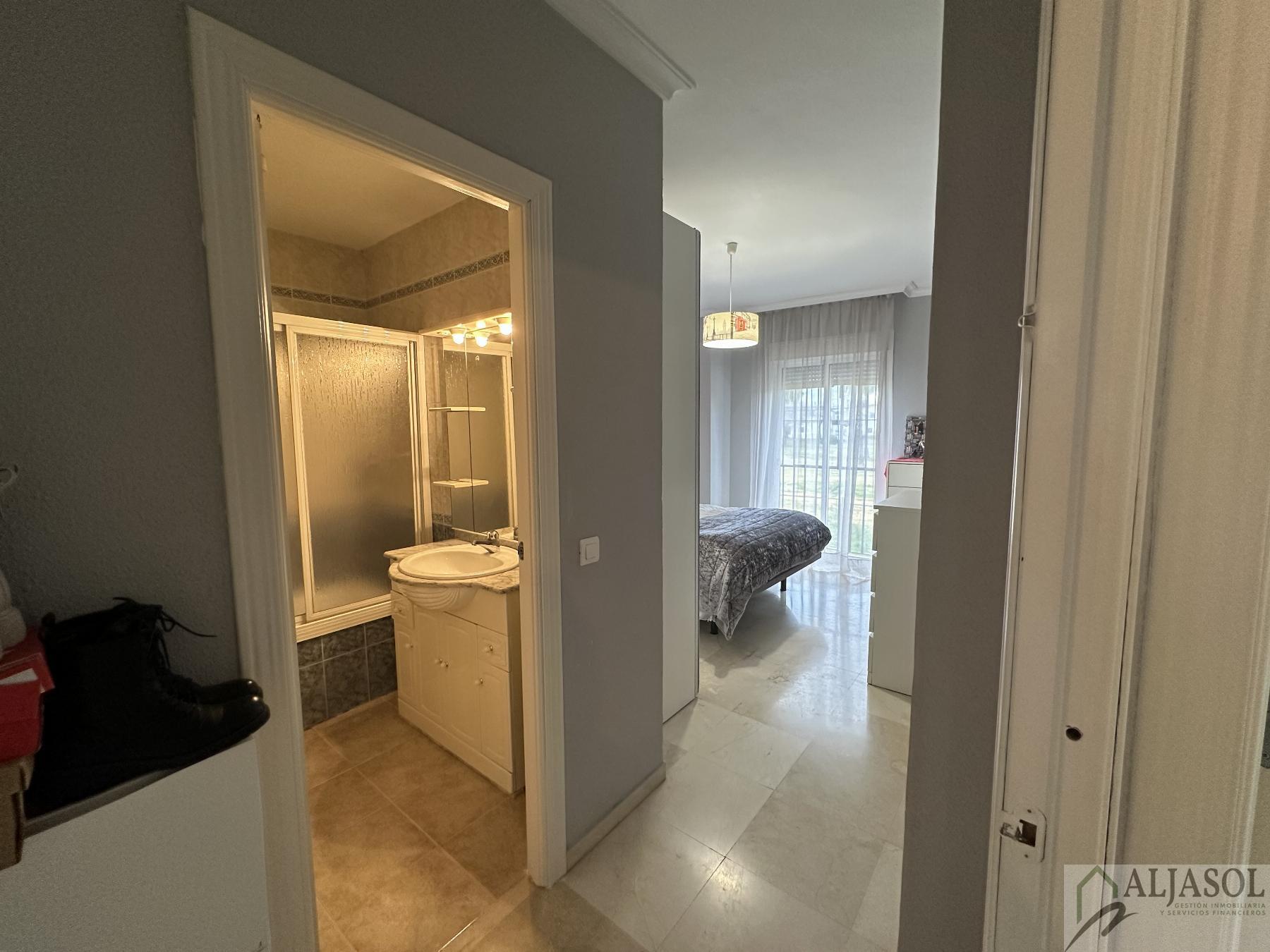 Venta de casa en Villanueva del Ariscal