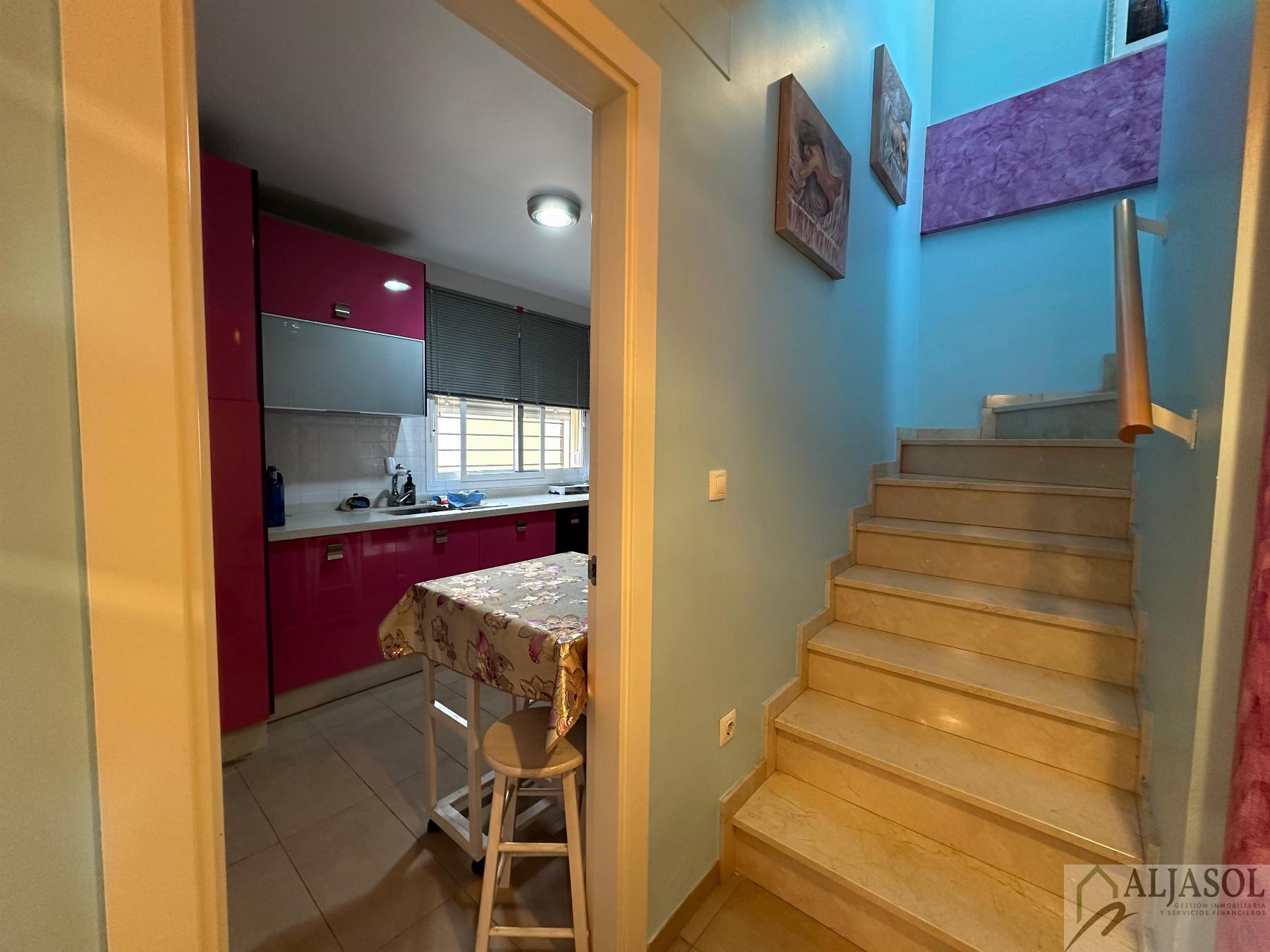 Venta de casa en Benacazón