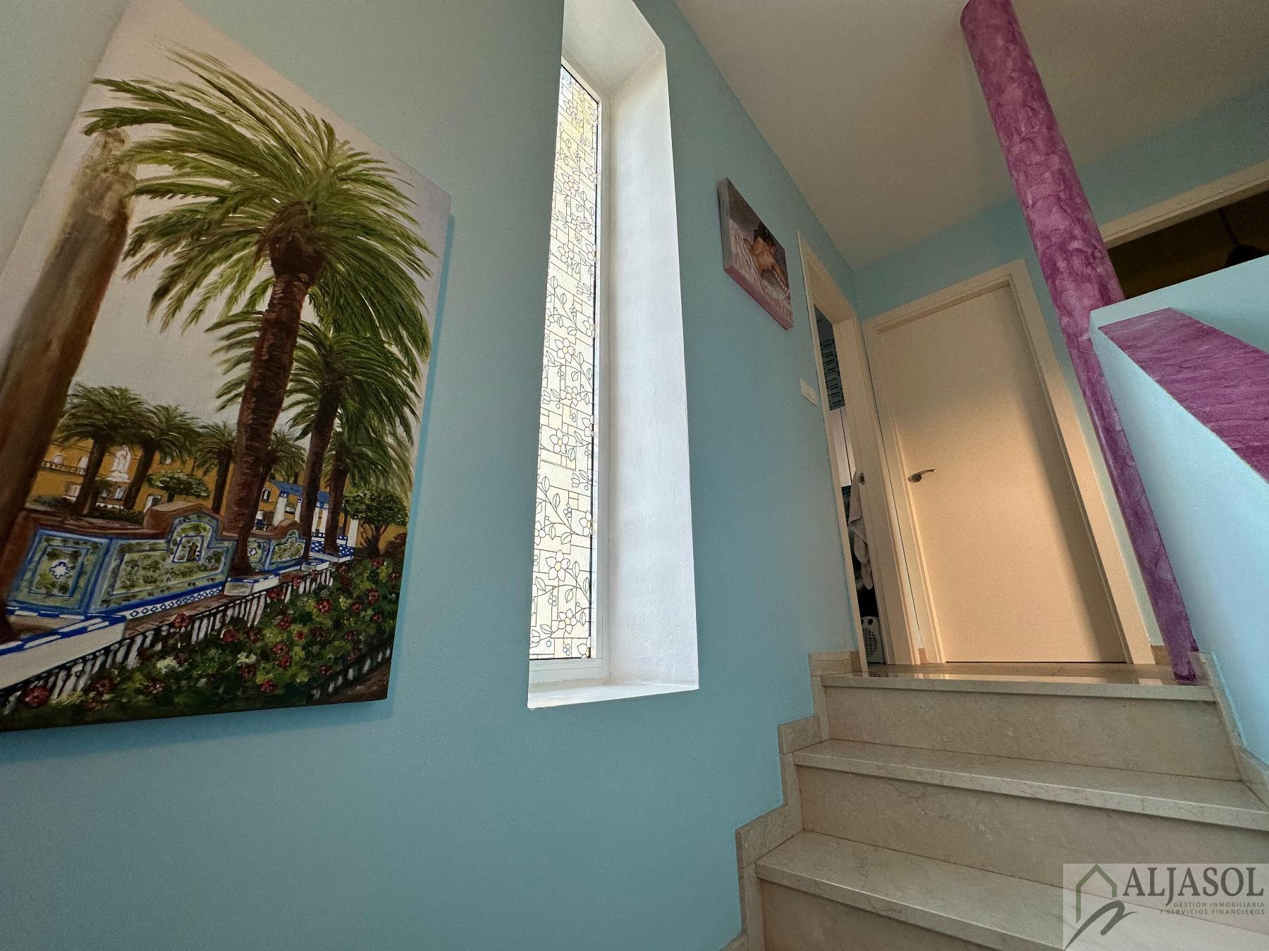 Venta de casa en Benacazón