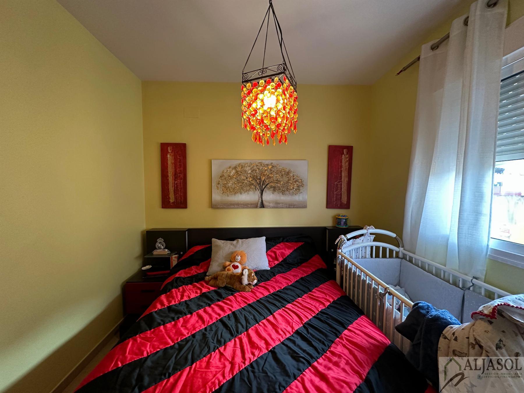 Venta de casa en Benacazón