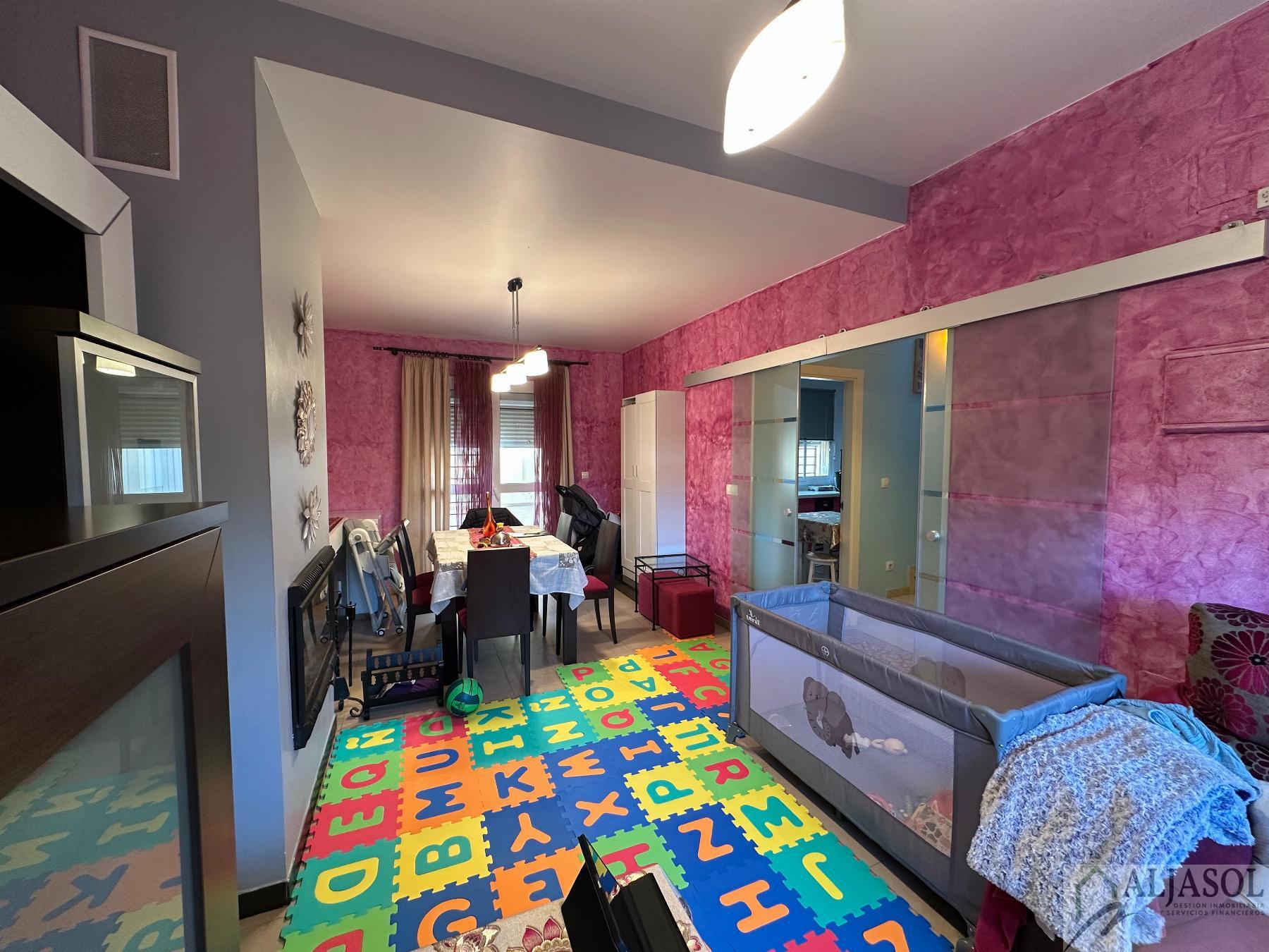 Venta de casa en Benacazón