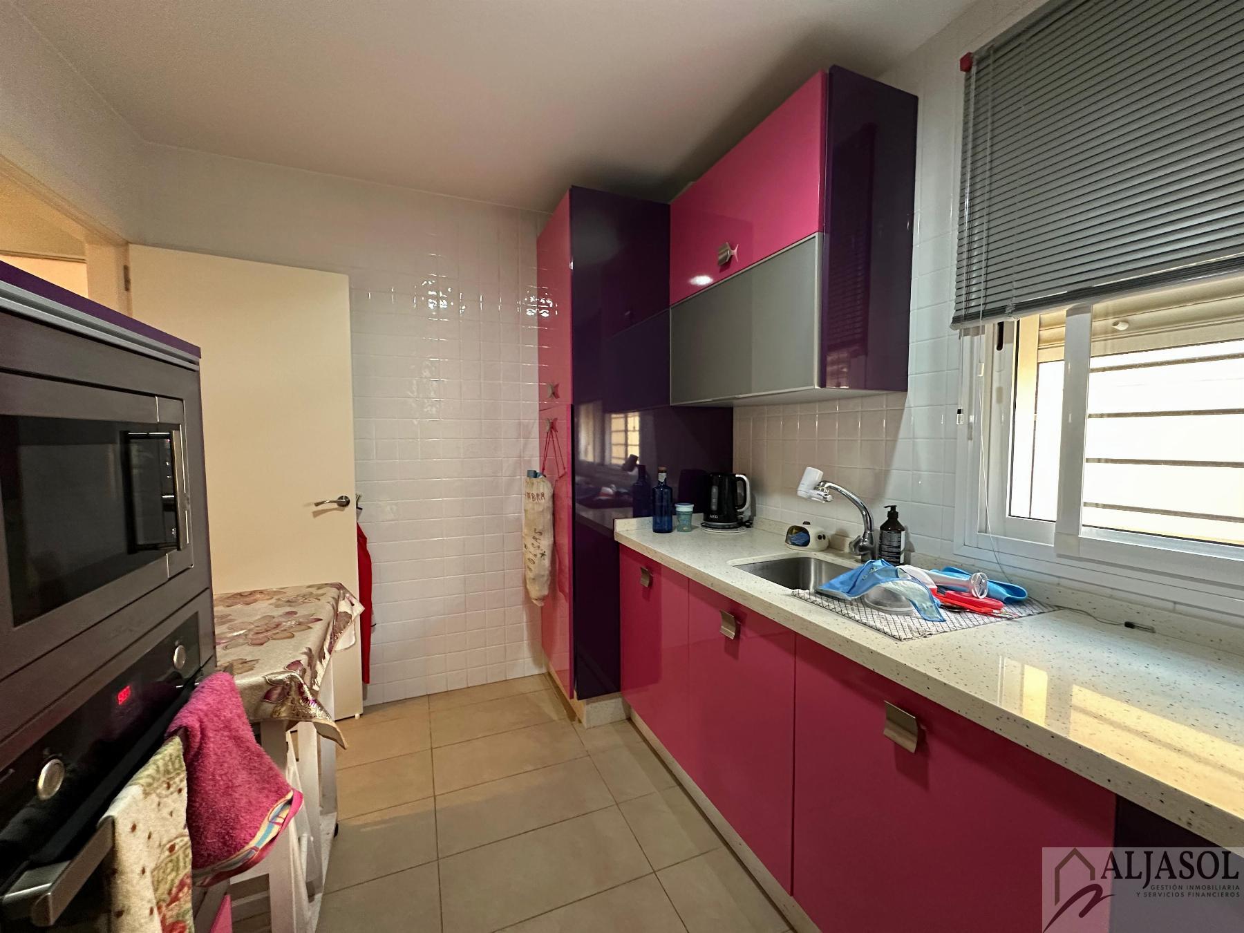 Venta de casa en Benacazón