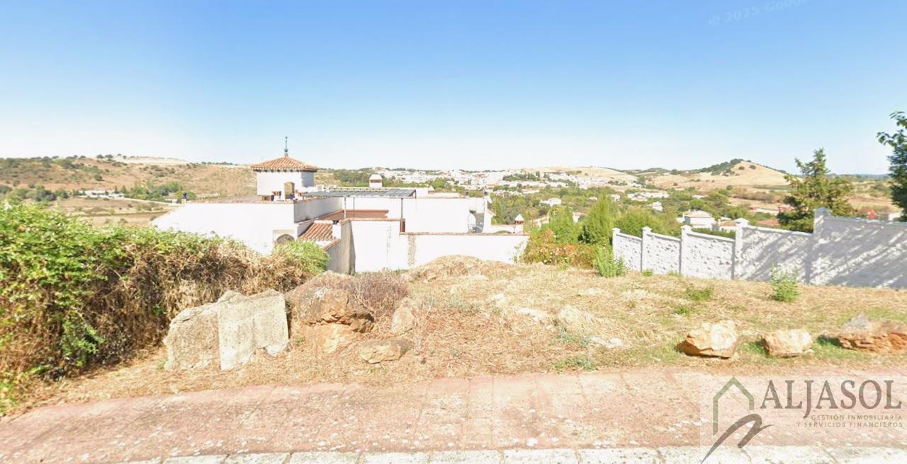 Venta de terreno en Cazalla de la Sierra