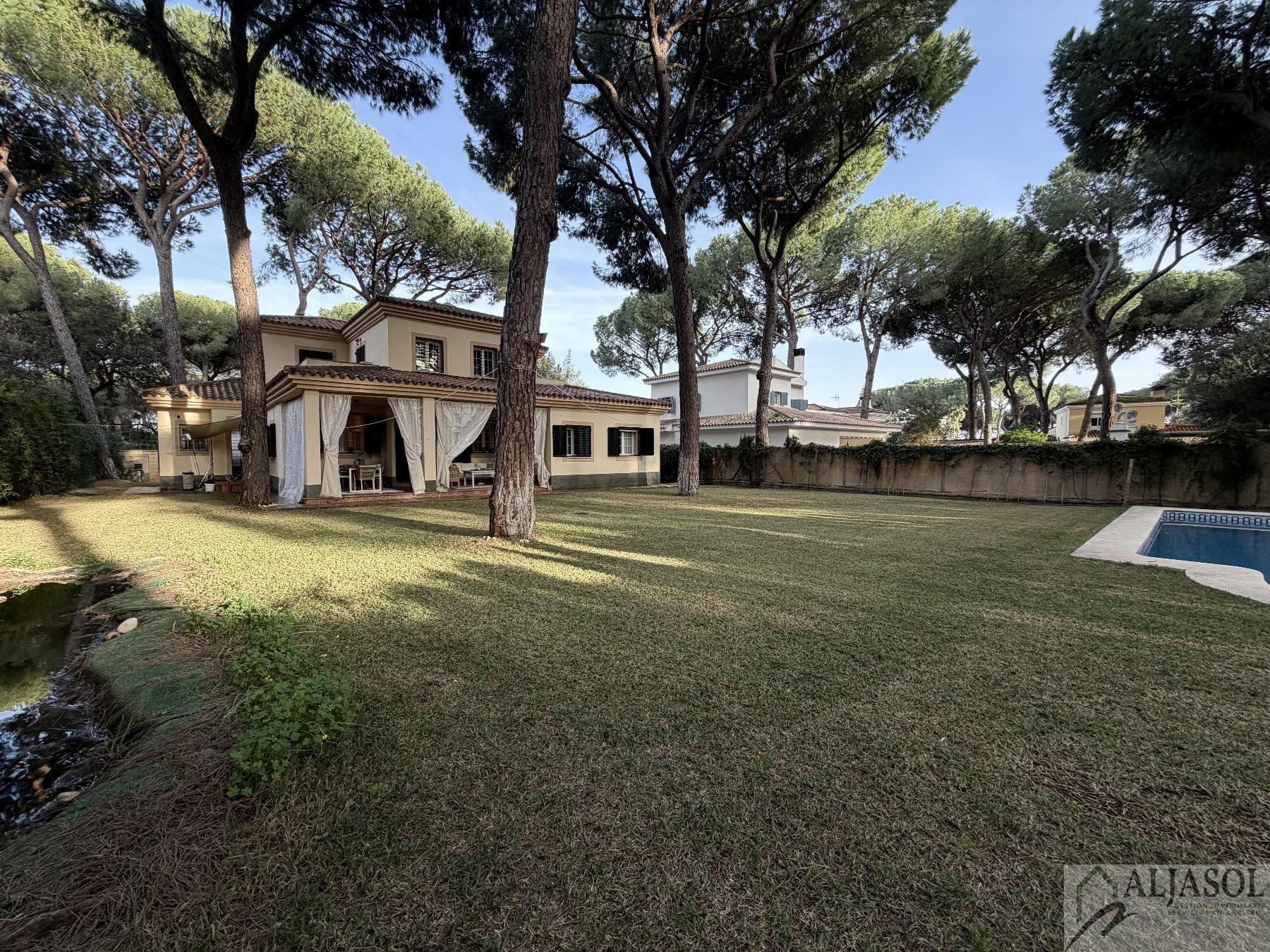 Alquiler de chalet en Bollullos de la Mitación