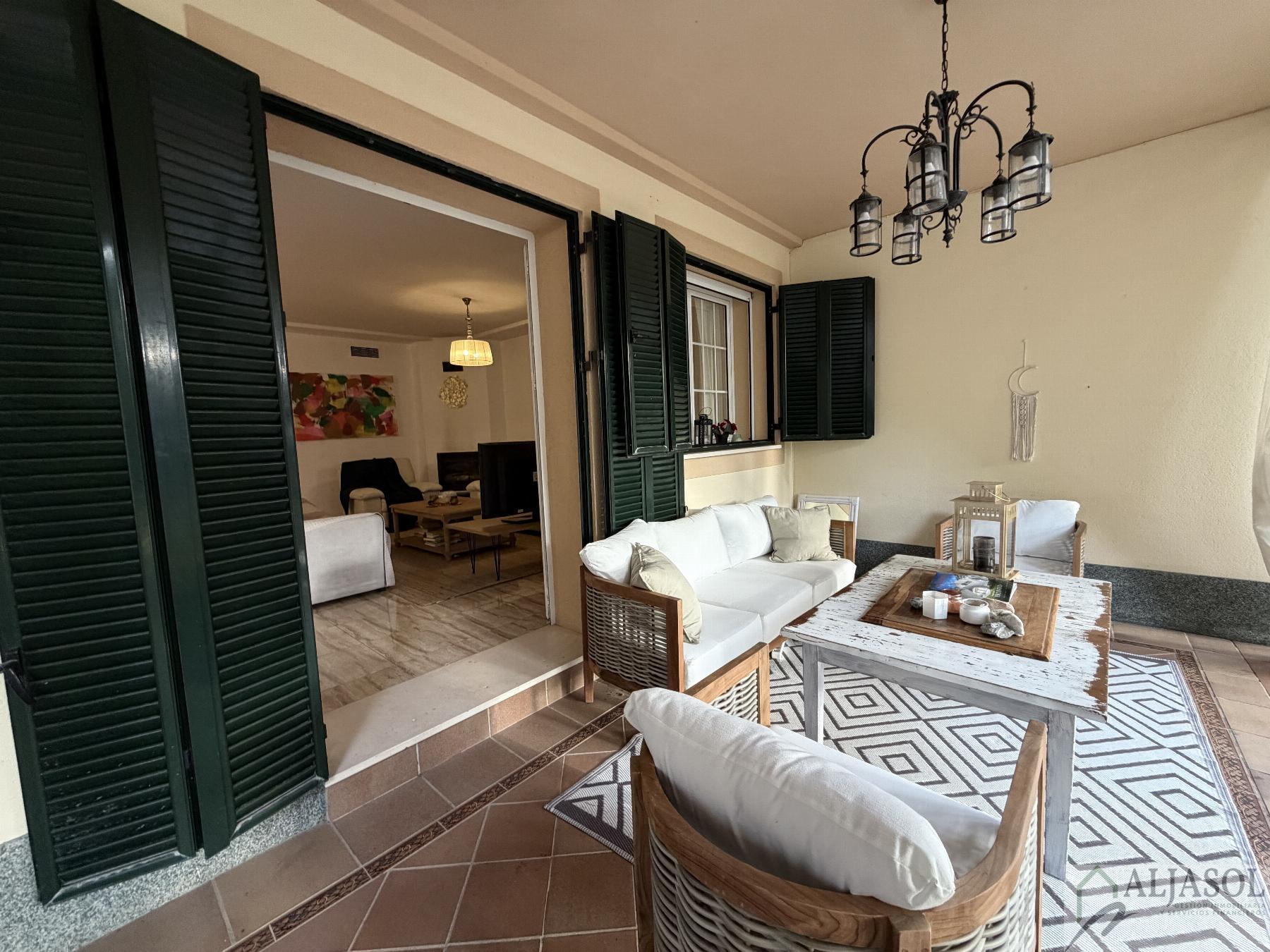 Alquiler de chalet en Bollullos de la Mitación