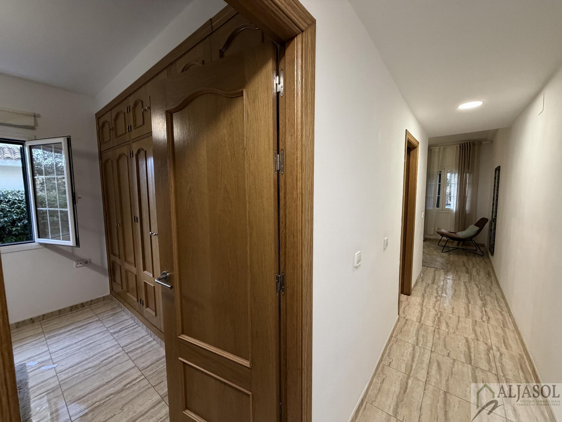 Alquiler de chalet en Bollullos de la Mitación