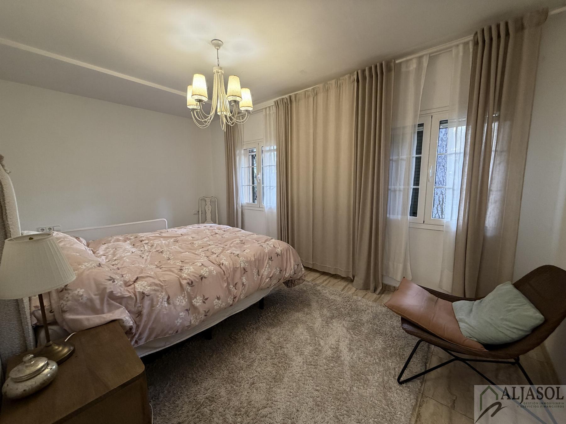 Alquiler de chalet en Bollullos de la Mitación